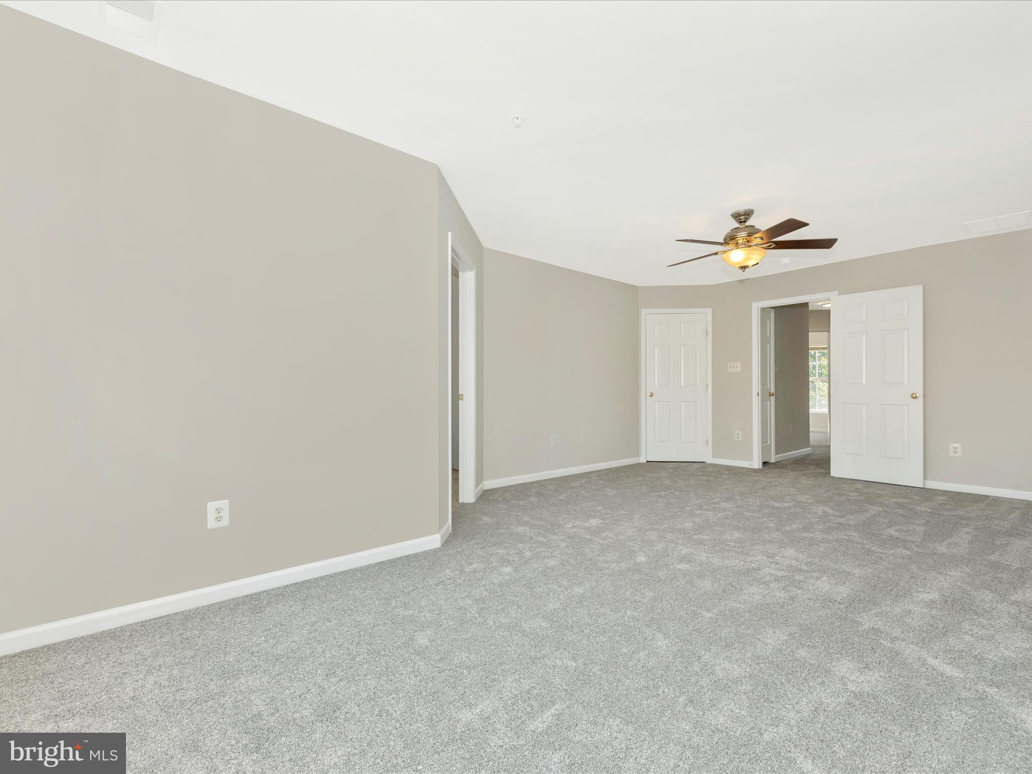 1800 Wheyfield DRIVE