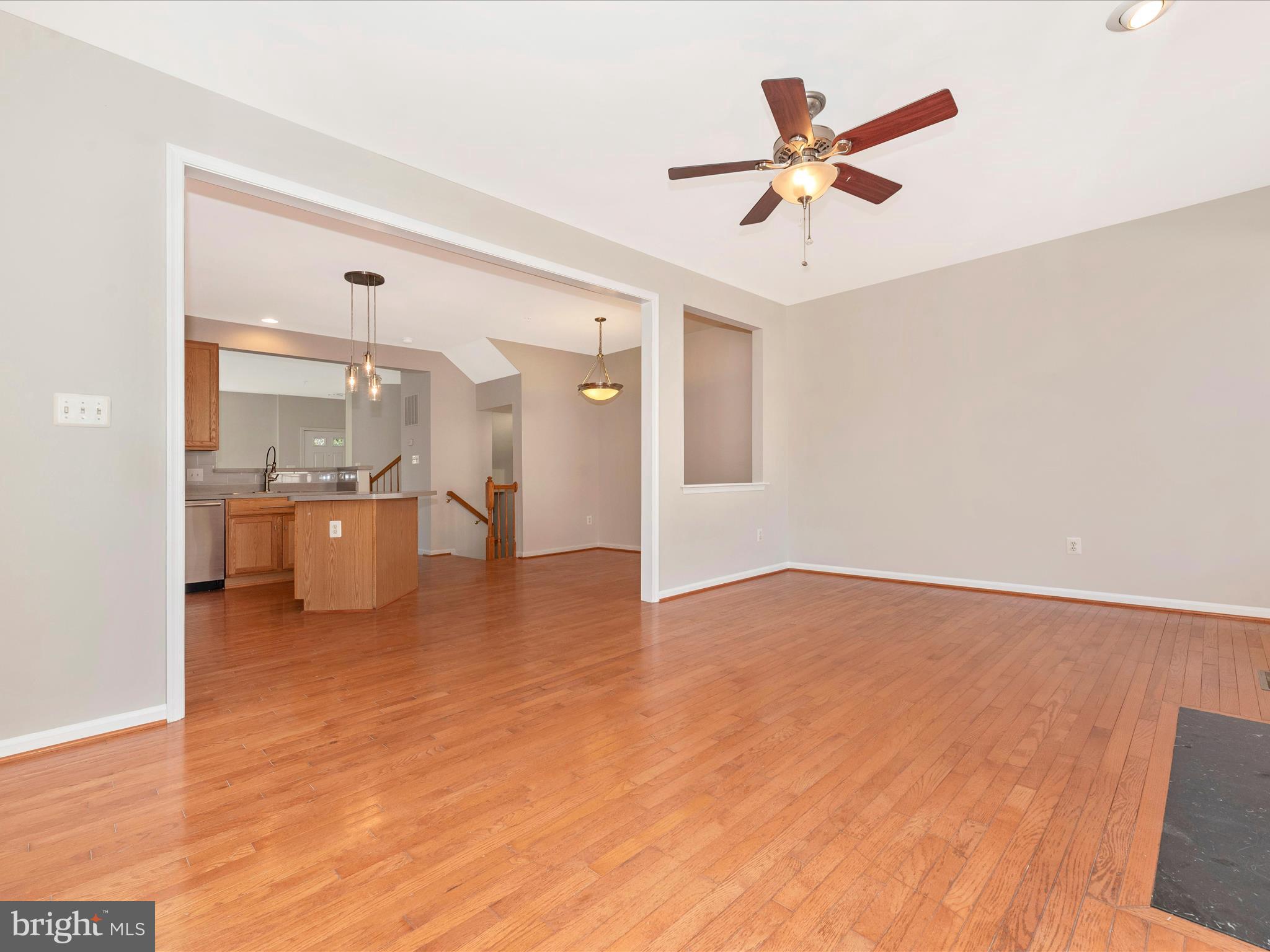 1800 Wheyfield DRIVE