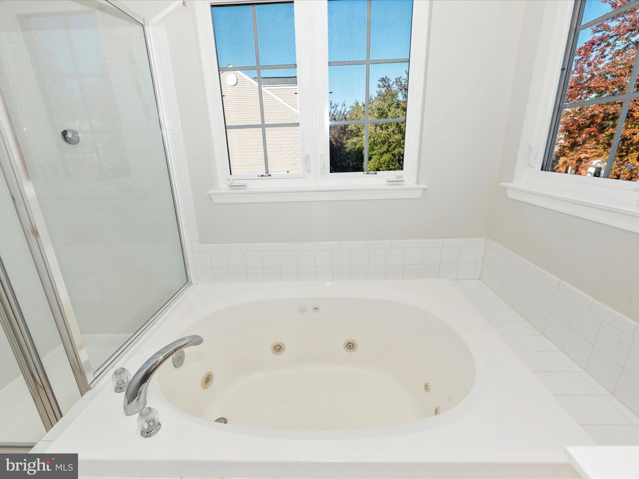 1800 Wheyfield DRIVE