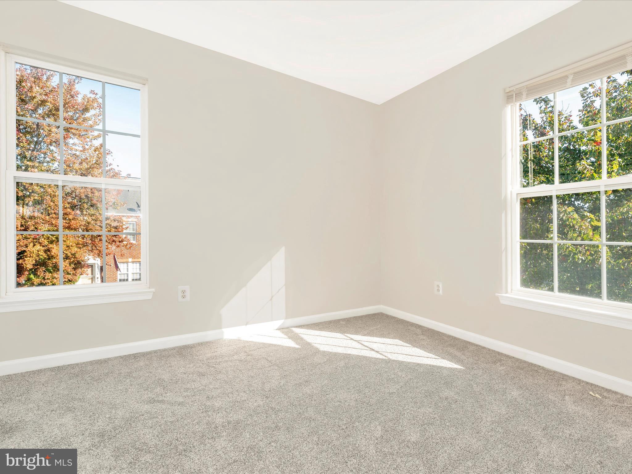 1800 Wheyfield DRIVE