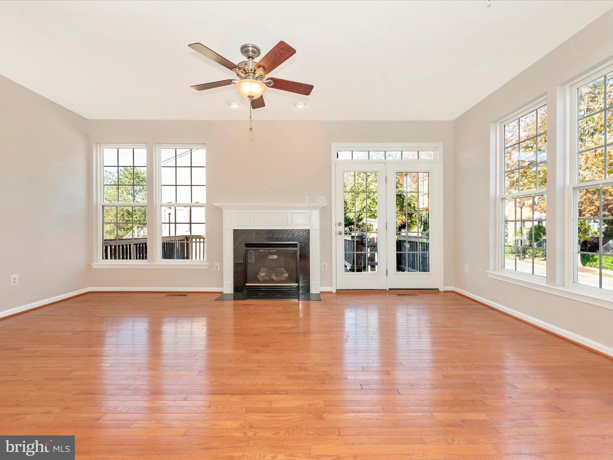 1800 Wheyfield DRIVE