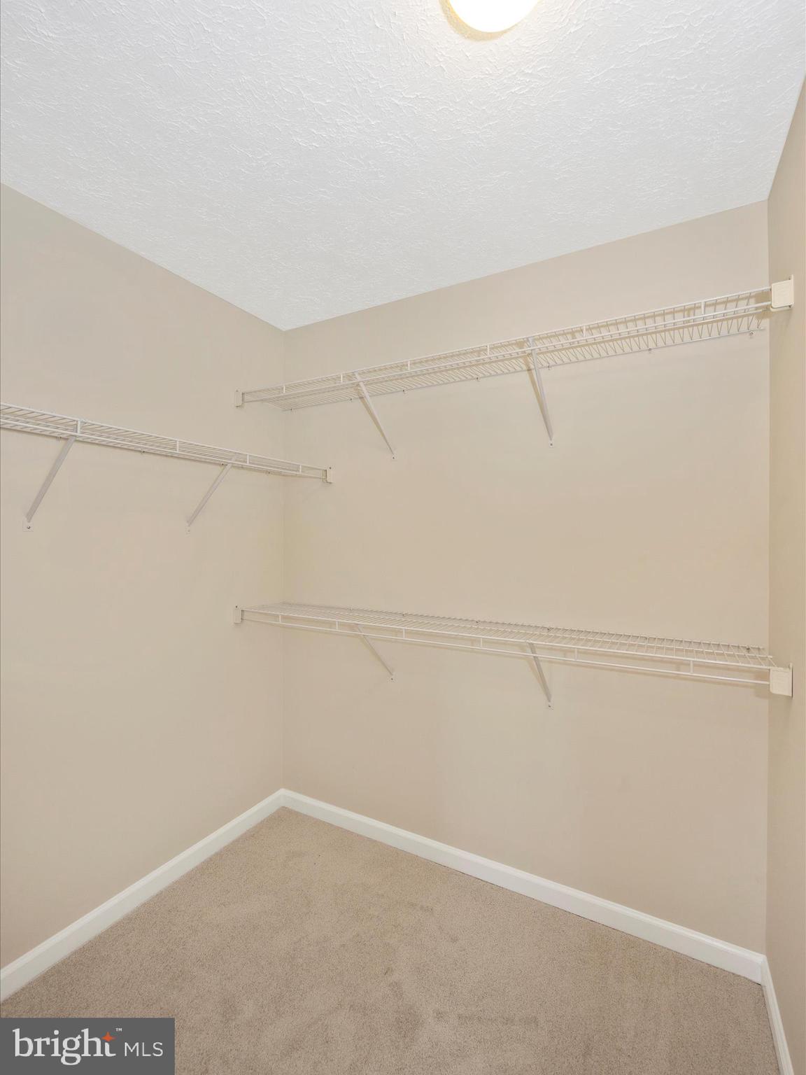 4114 Old Bridge Ln