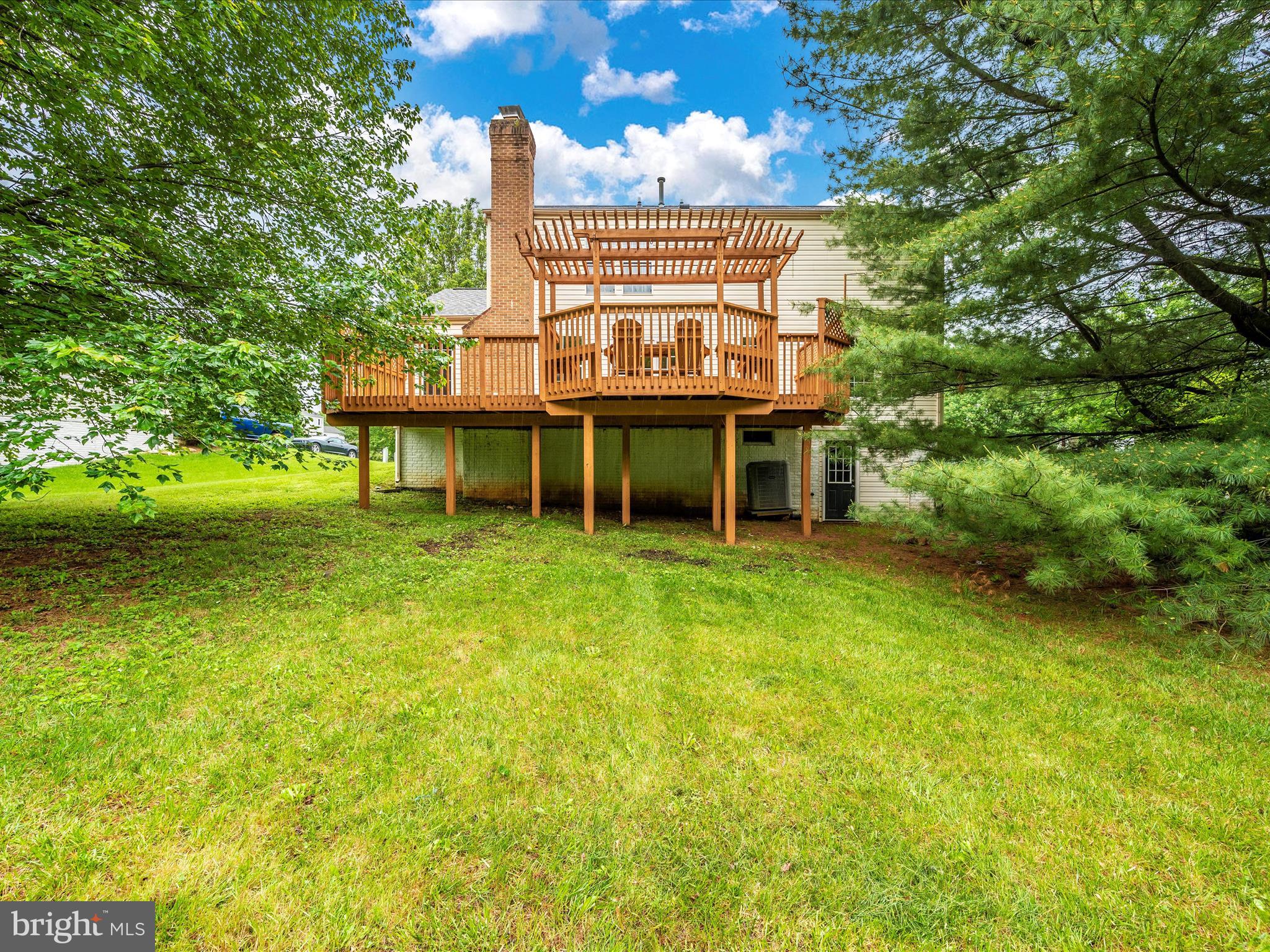 4114 Old Bridge Ln