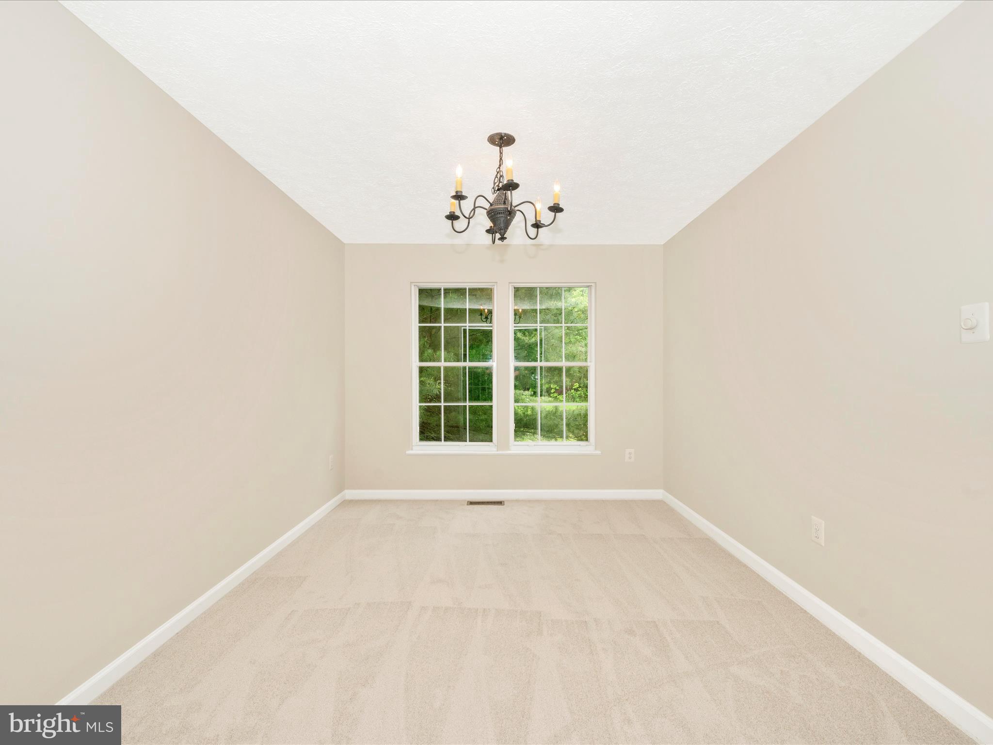 4114 Old Bridge Ln
