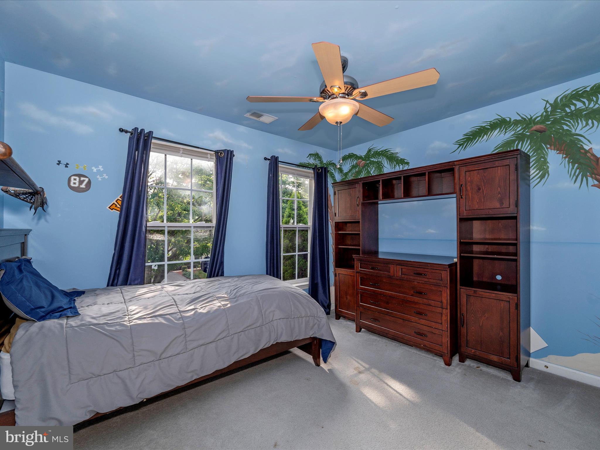 1707 Dearbought Dr