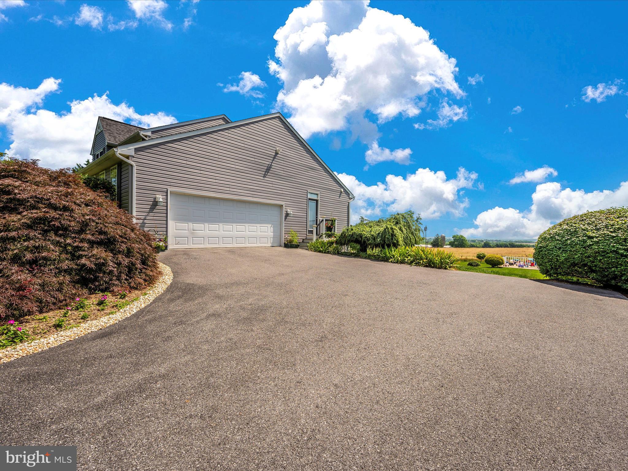 4715 Elmer Derr Rd