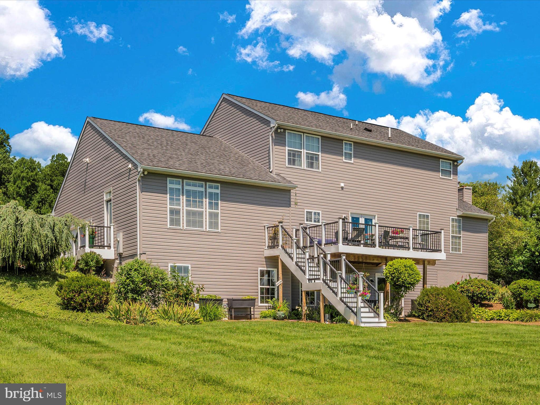 4715 Elmer Derr Rd