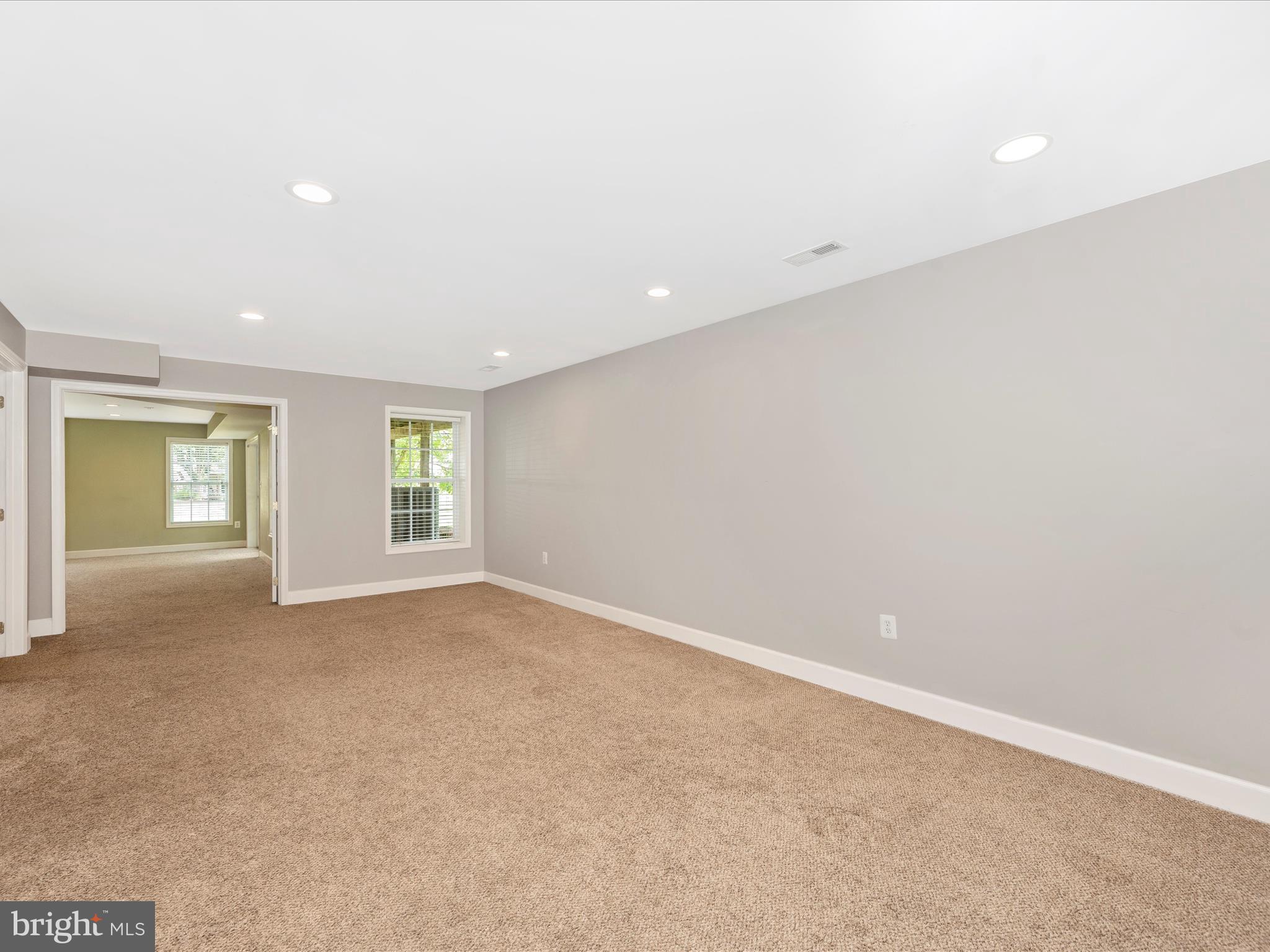 1701 Wheyfield Dr