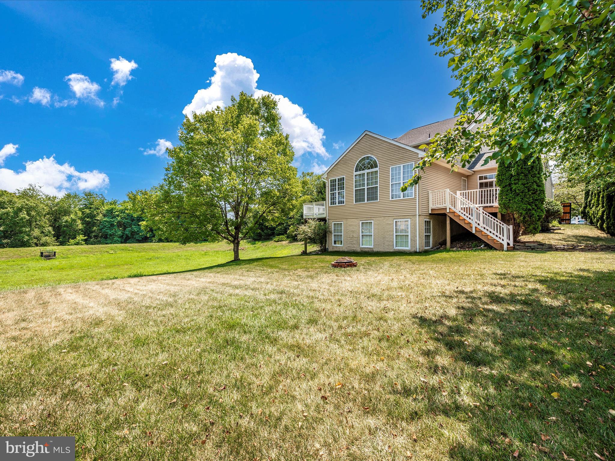 1701 Wheyfield Dr