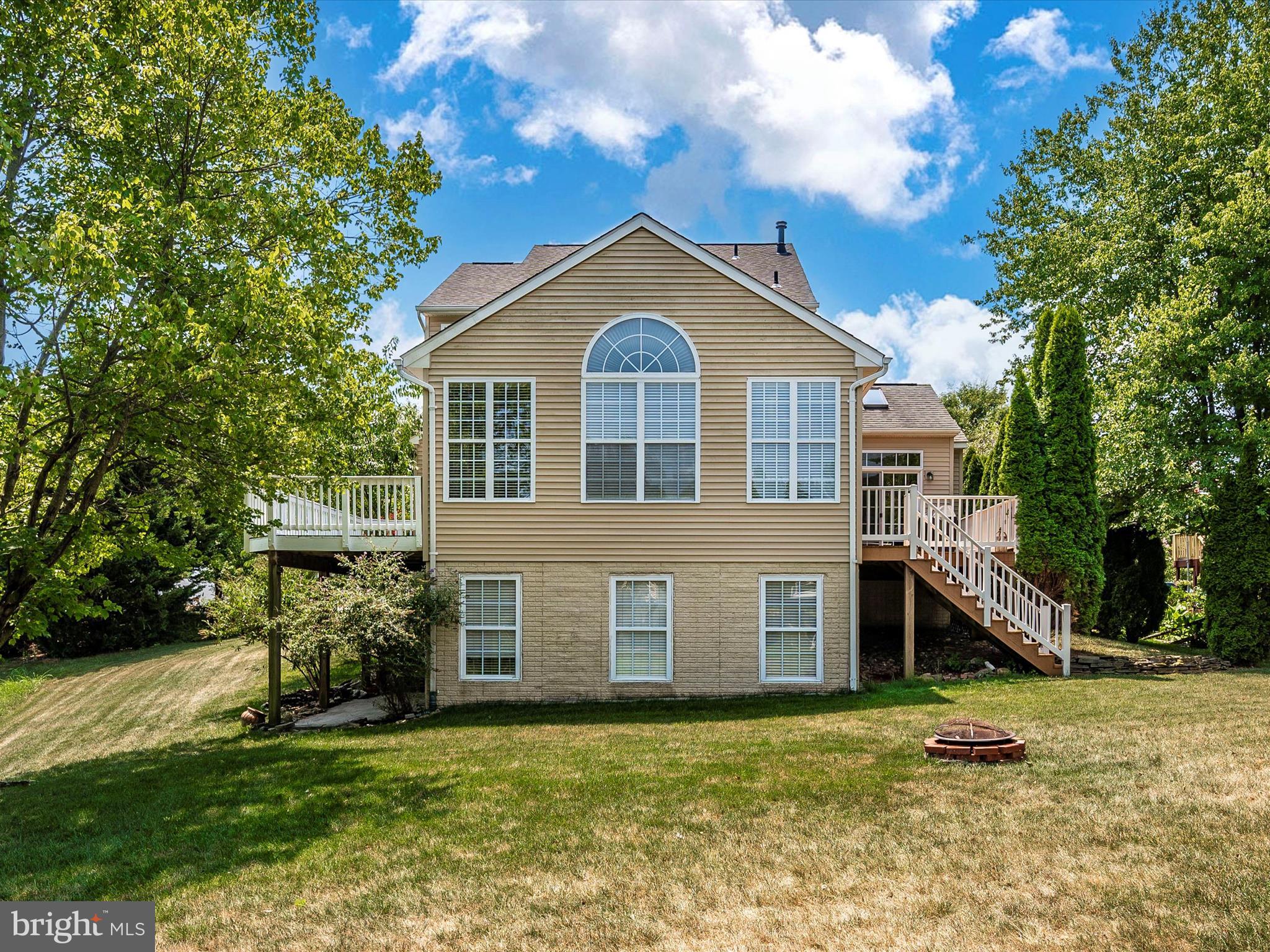 1701 Wheyfield Dr