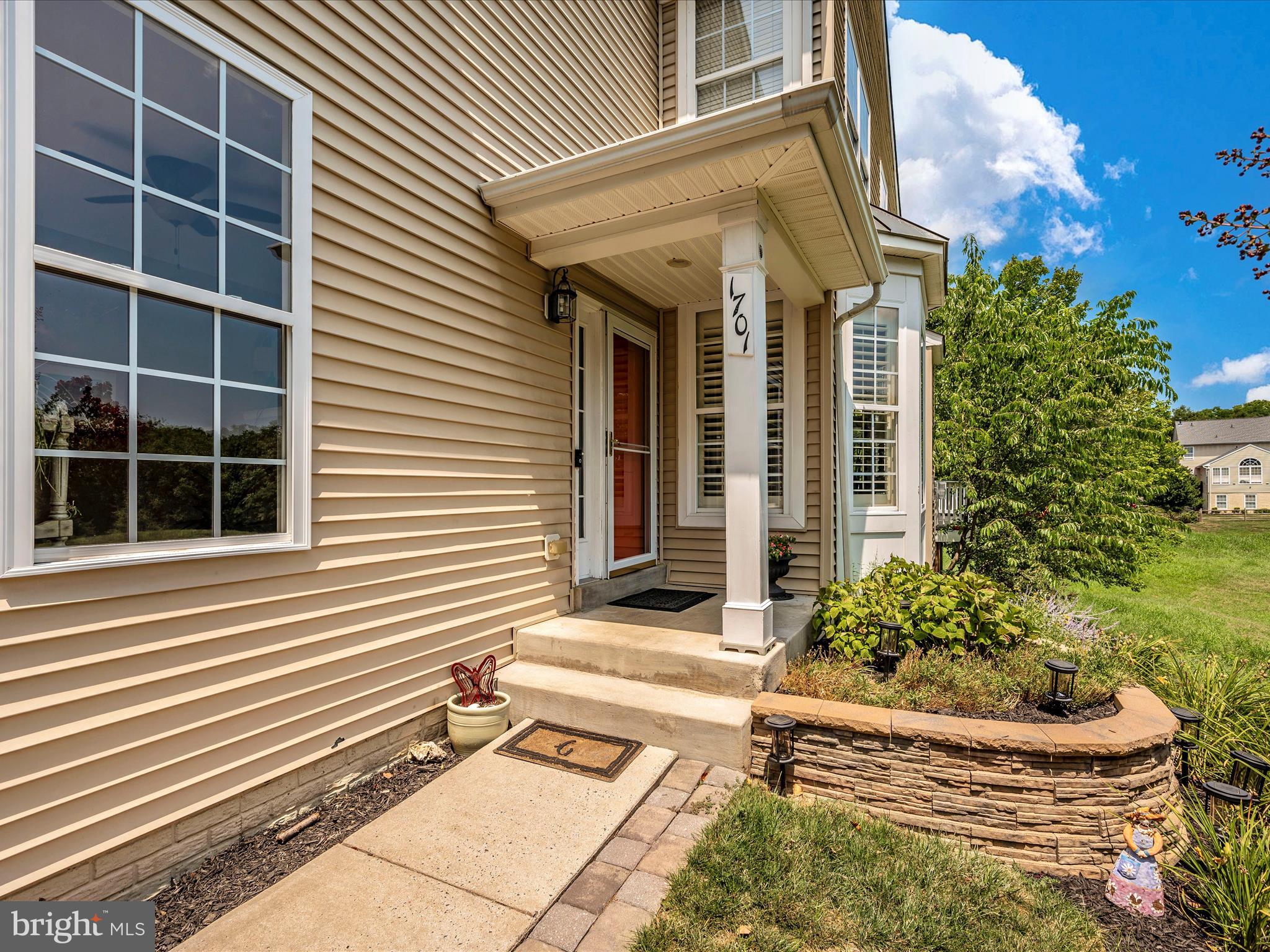 1701 Wheyfield Dr