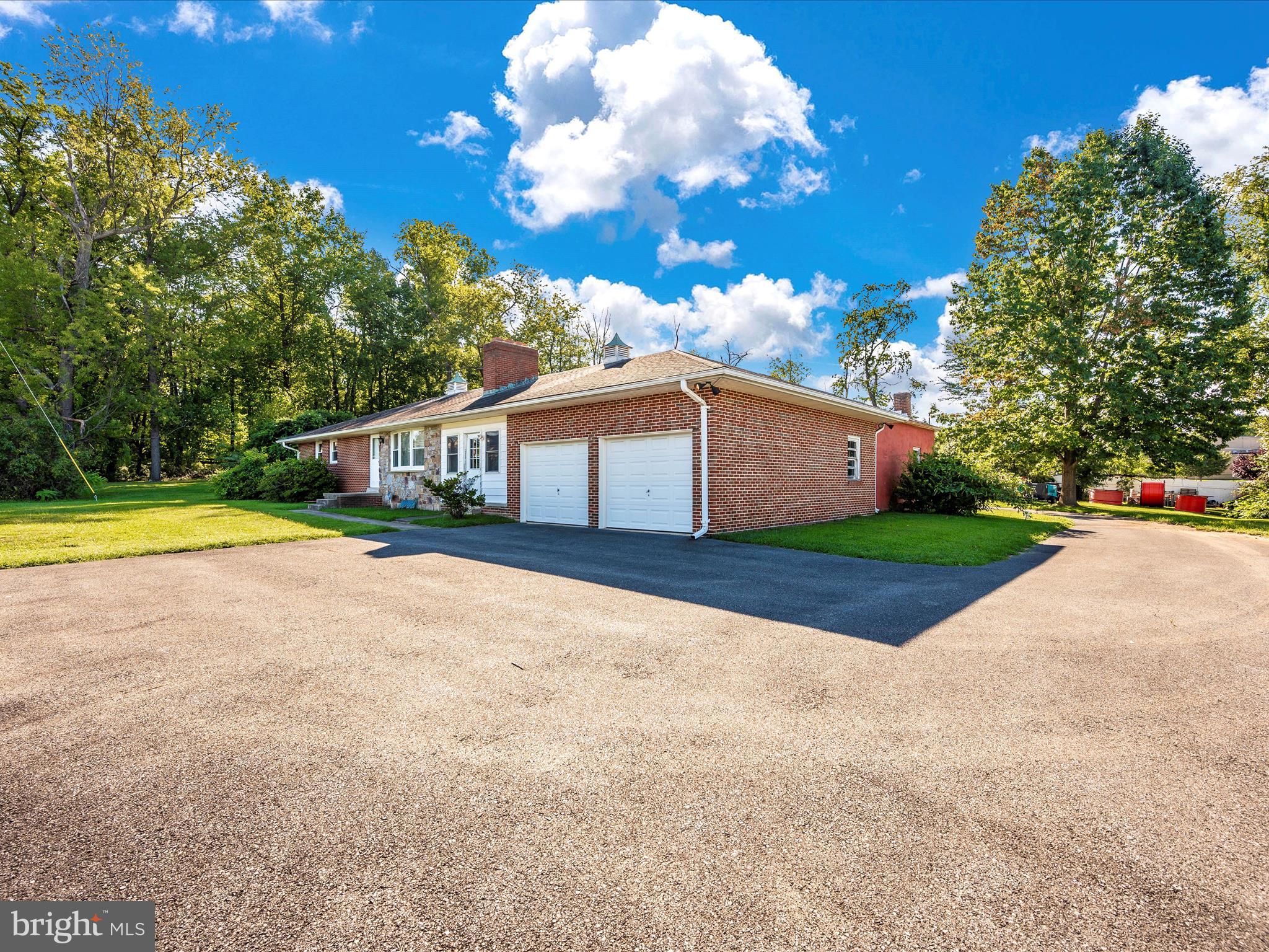 9329 Fingerboard Rd