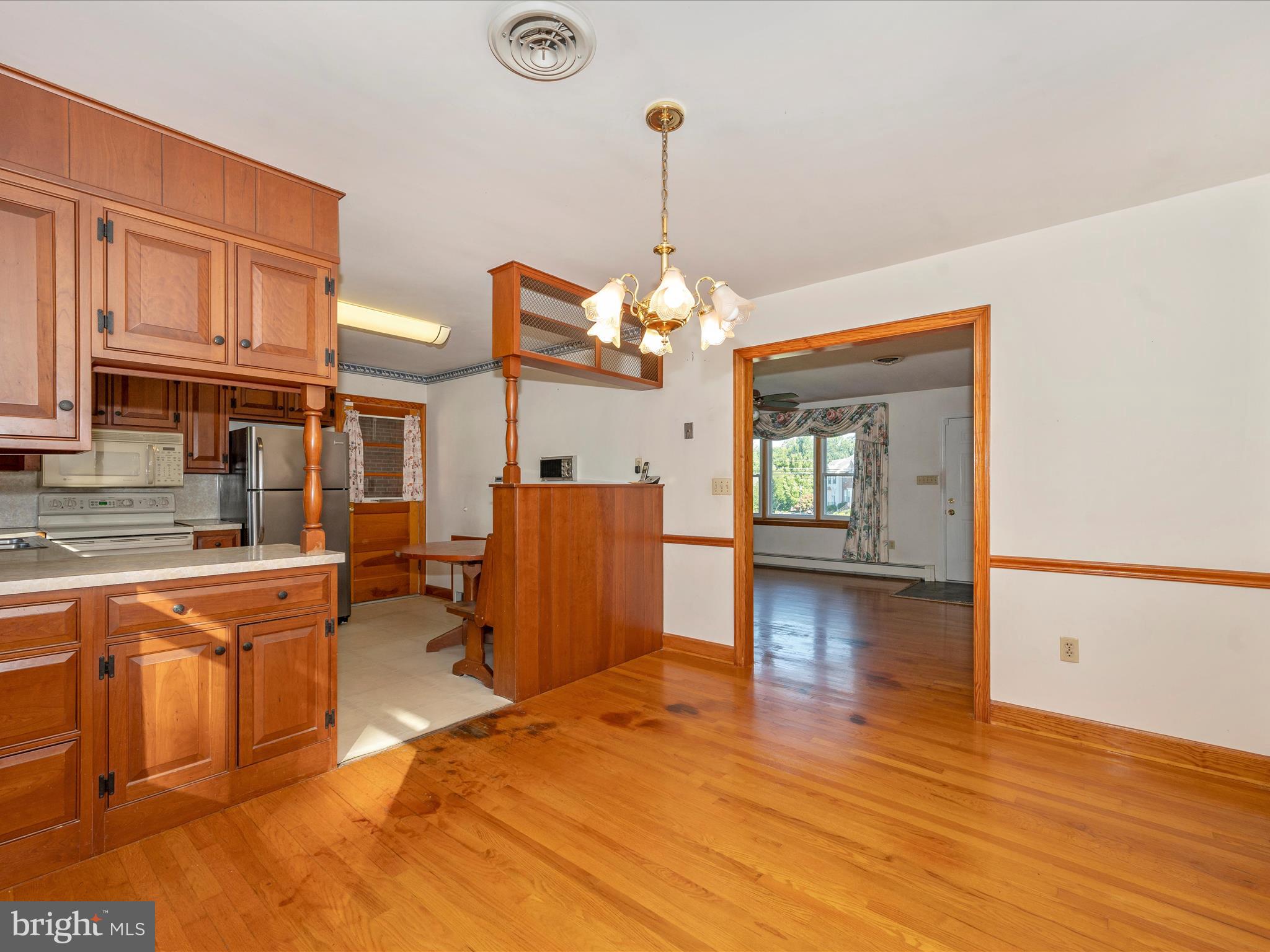 9329 Fingerboard Rd