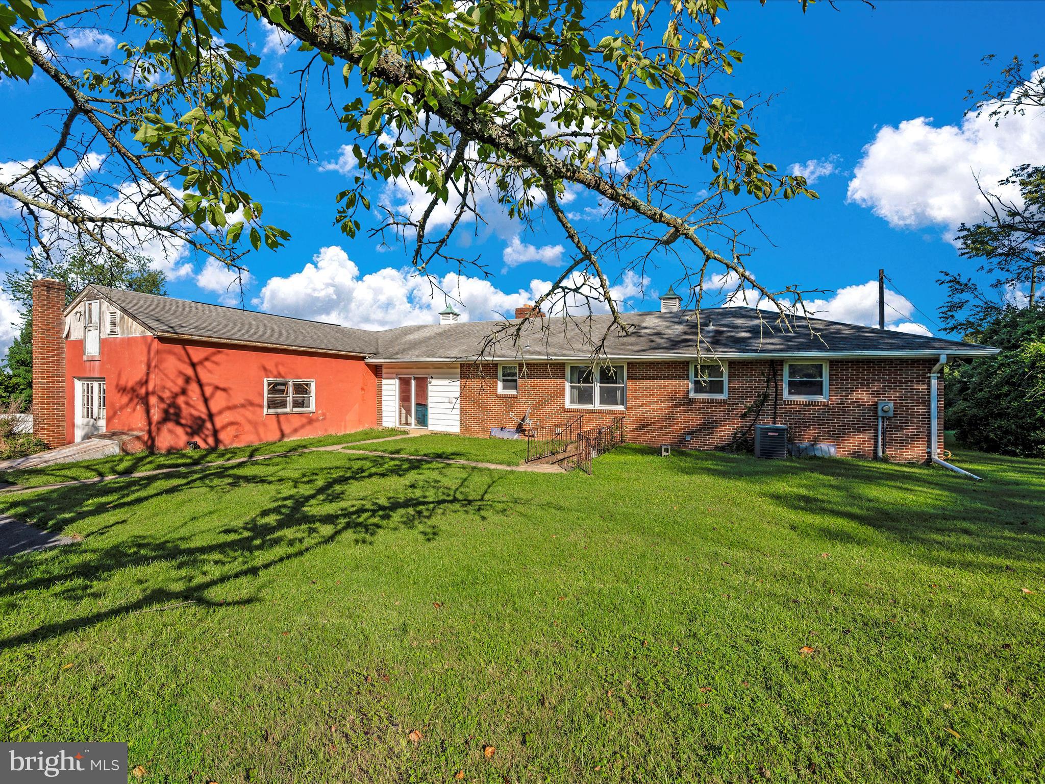 9329 Fingerboard Rd