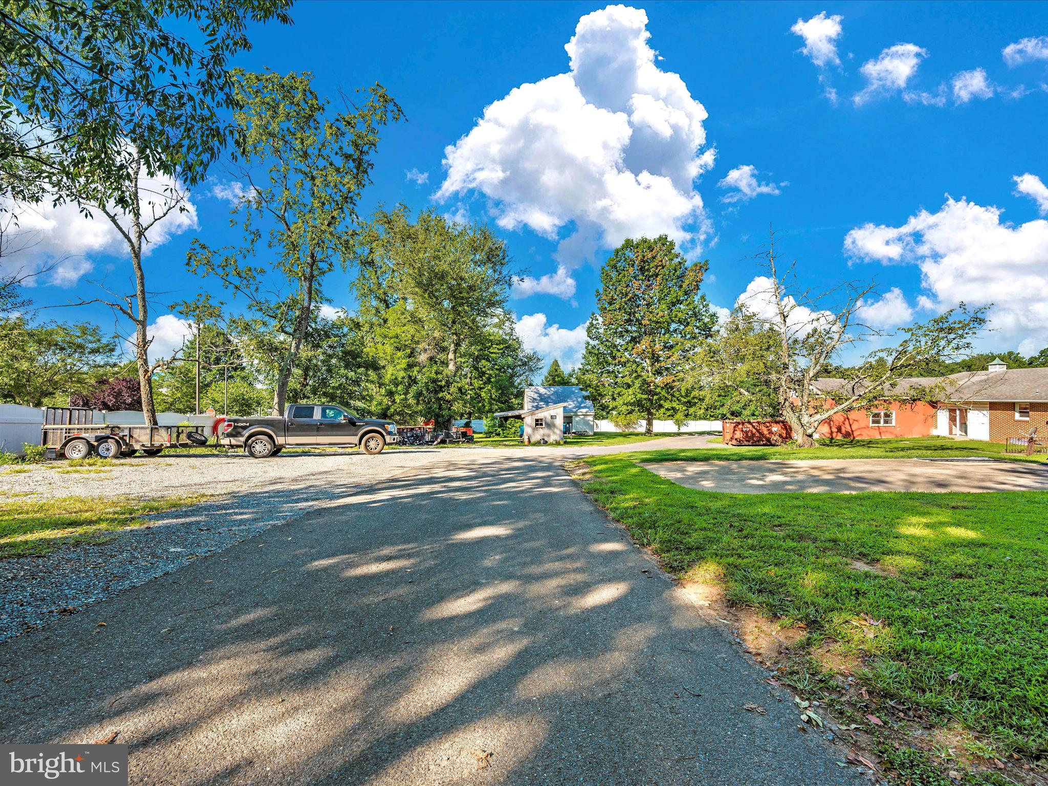 9329 Fingerboard Rd
