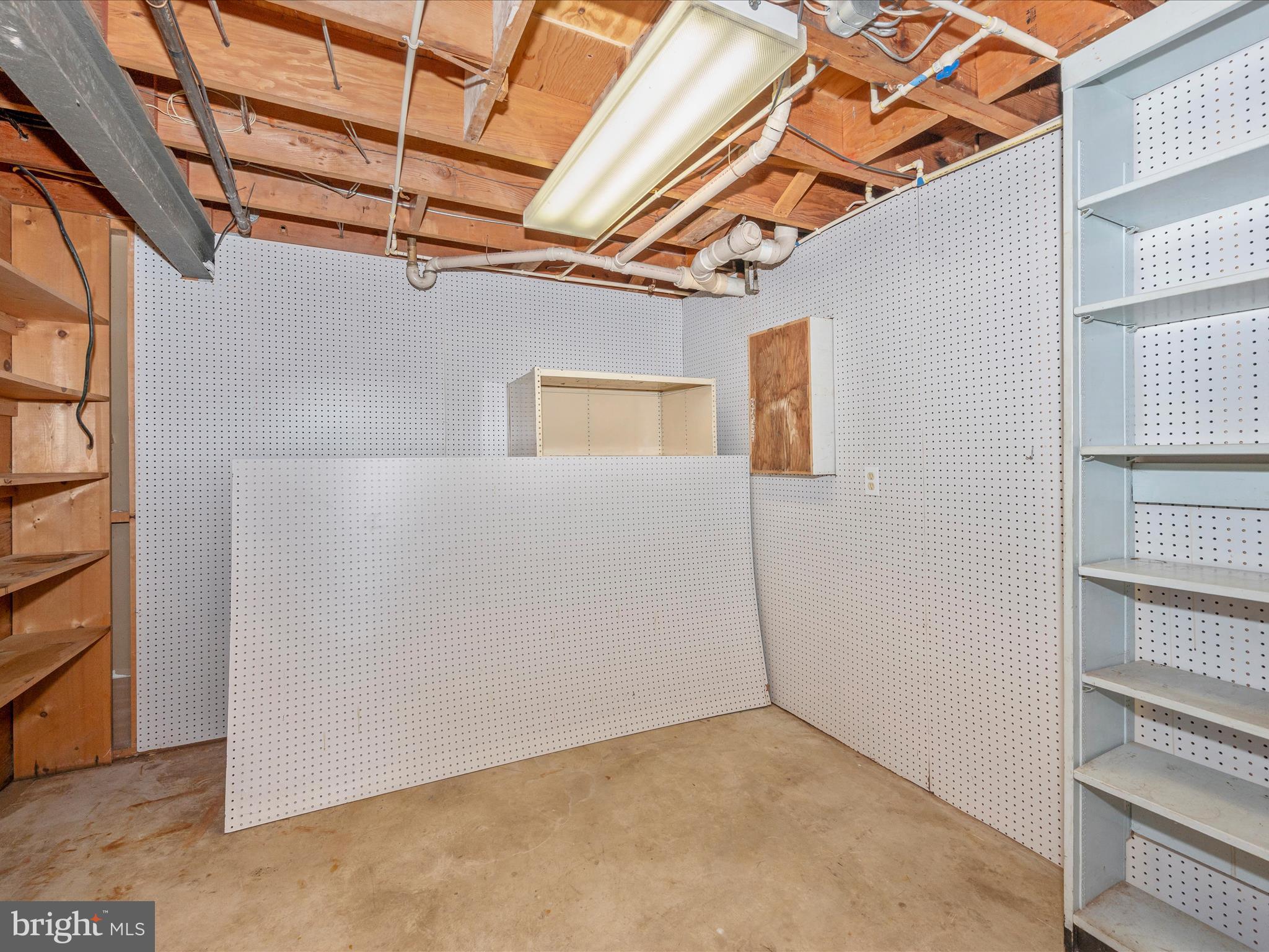 9329 Fingerboard Rd