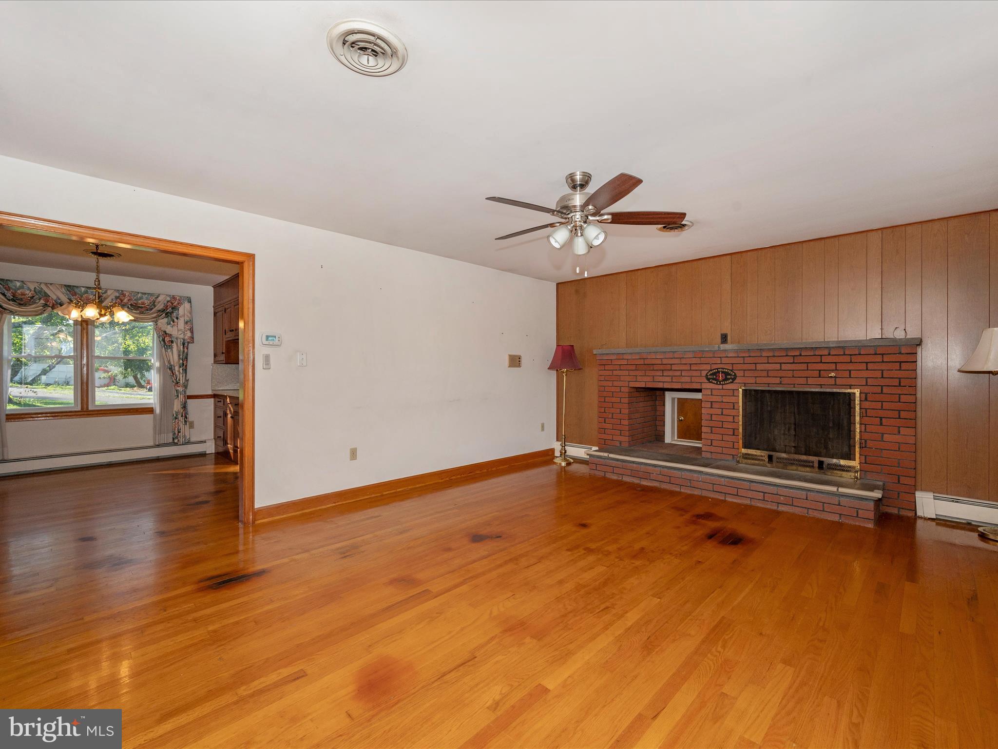 9329 Fingerboard Rd