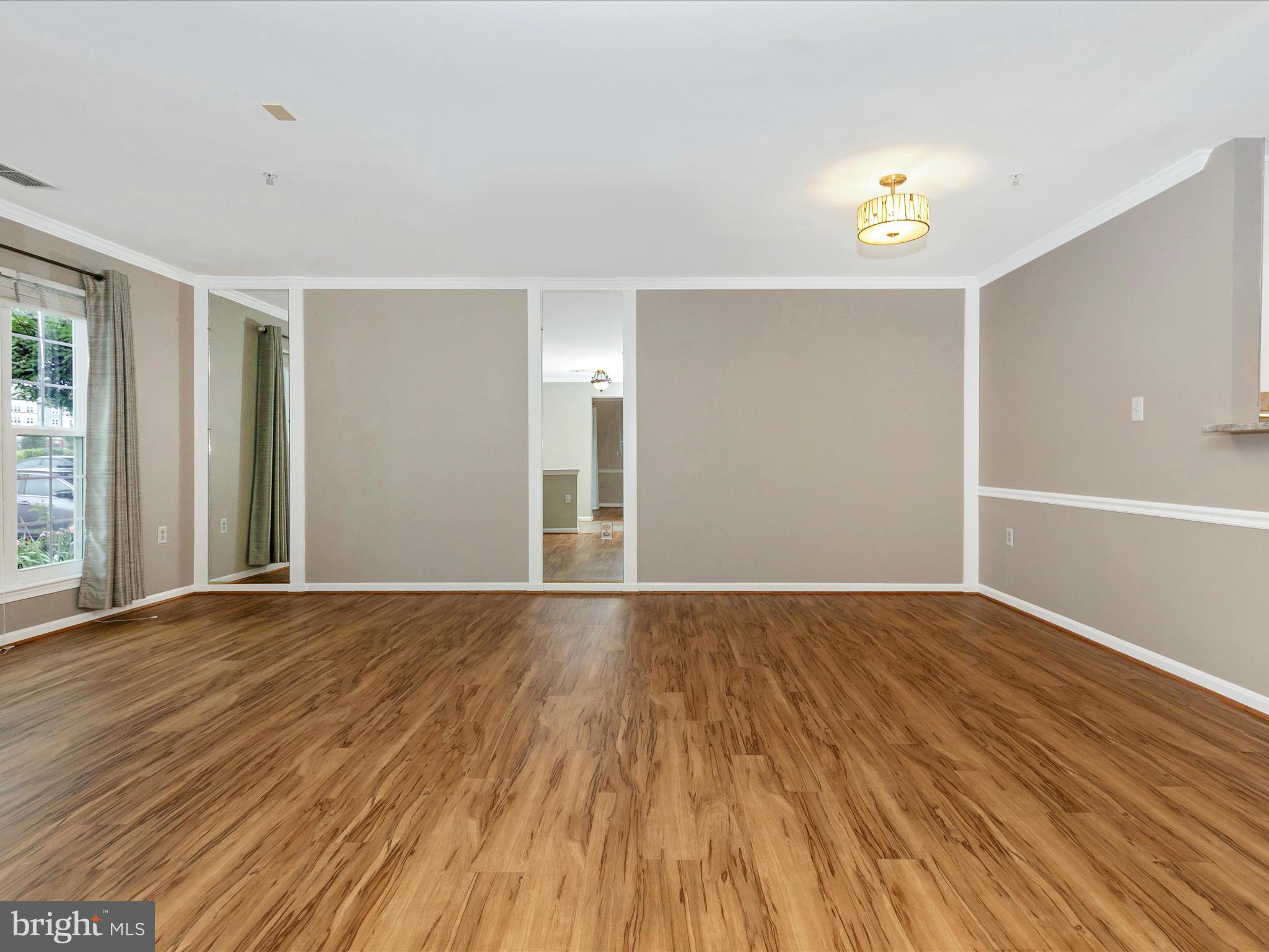 2609 S Everly Dr #9 11 Unit: 9  11