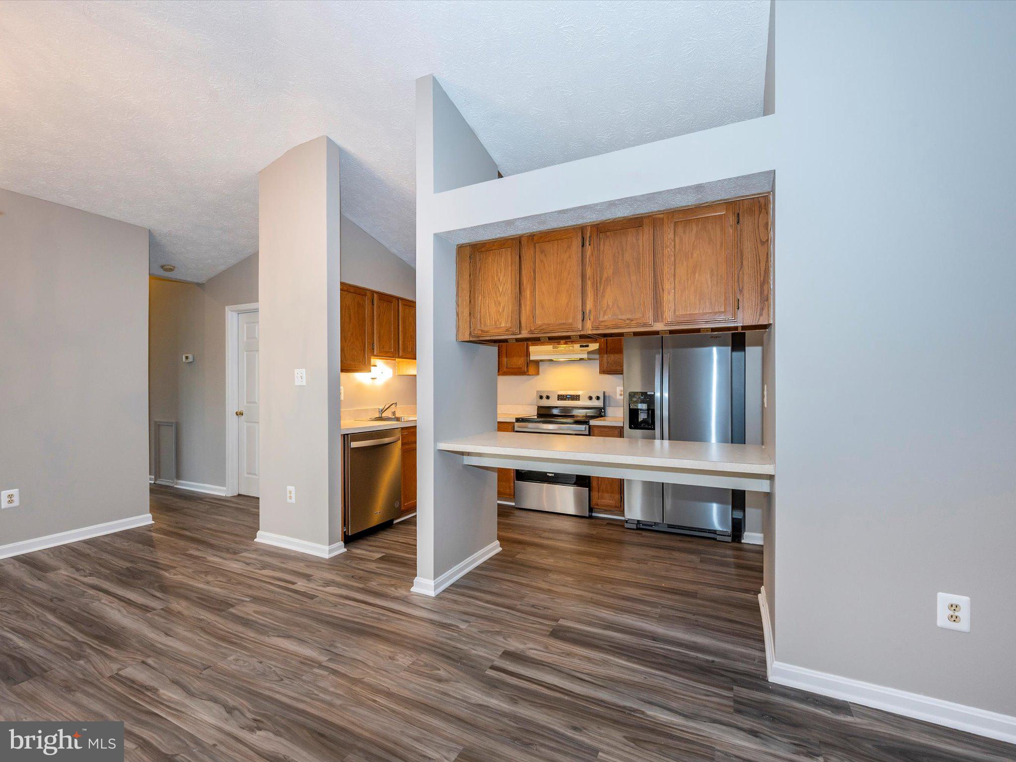 2112 Whitehall Rd #2c