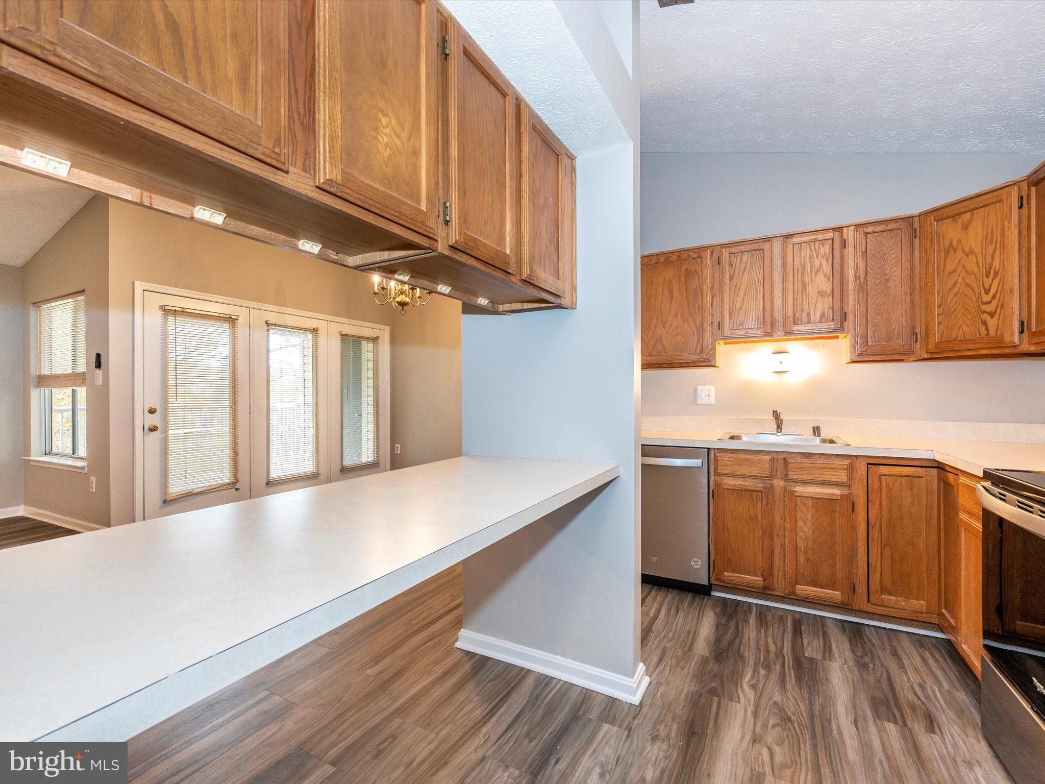 2112 Whitehall Rd #2c