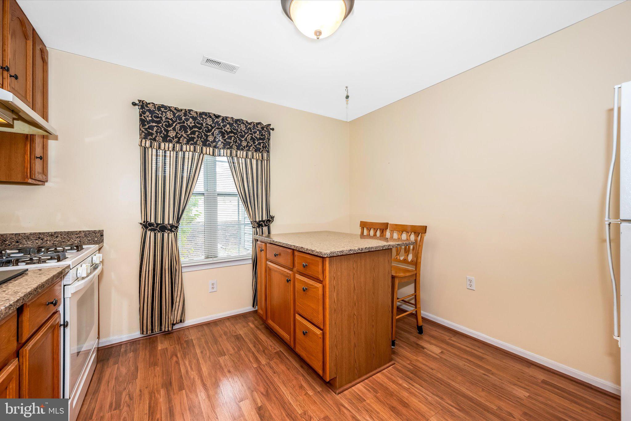 2601 S Everly Dr #9 7 Unit: 9   7