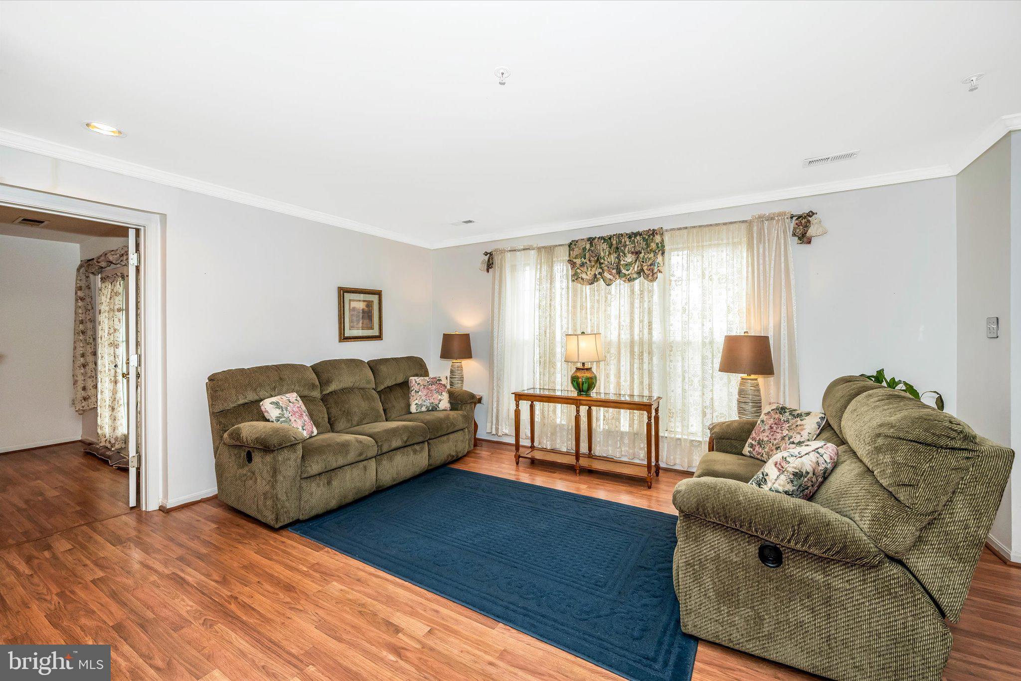 2601 S Everly Dr #9 7 Unit: 9   7