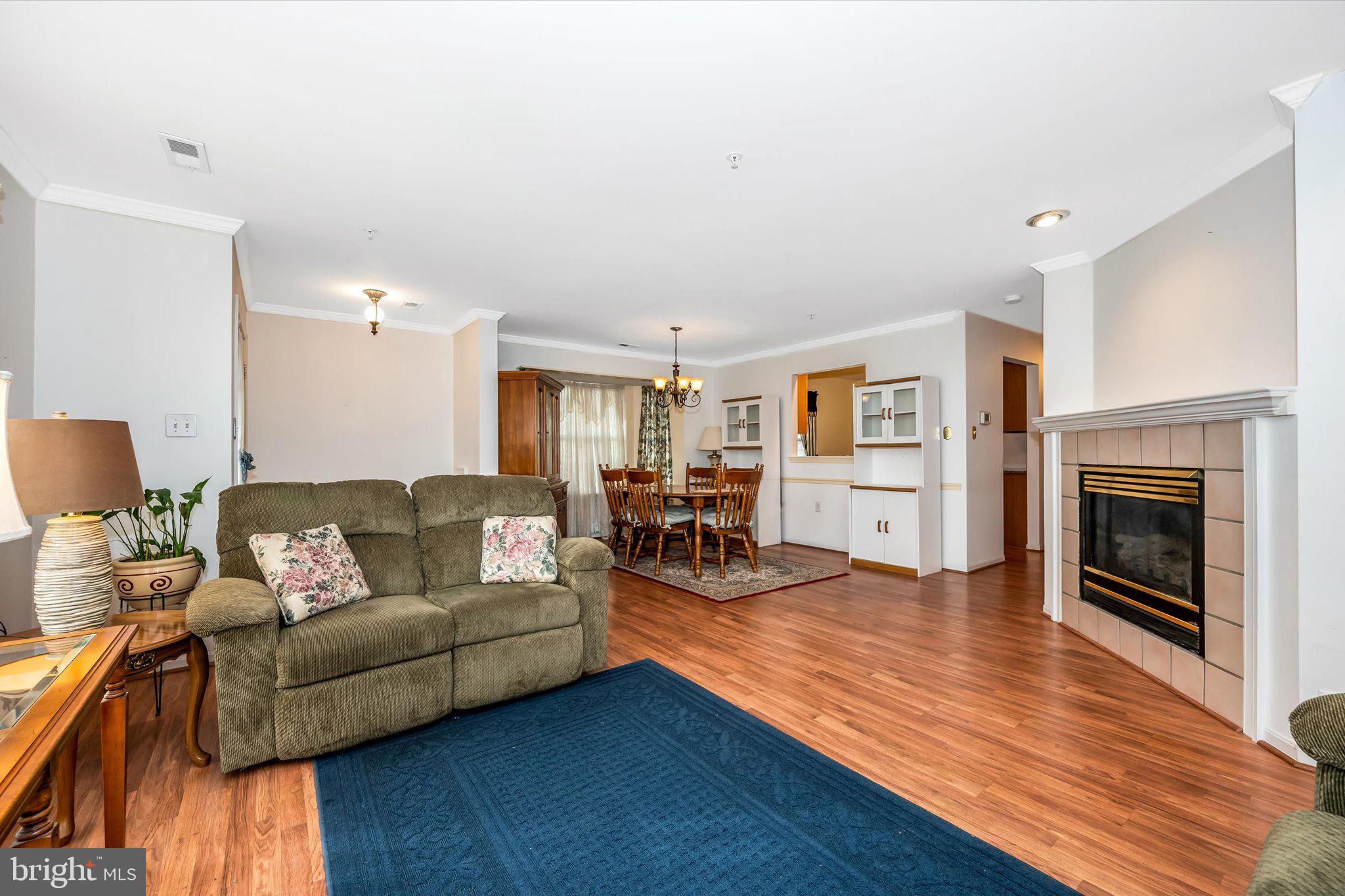 2601 S Everly Dr #9 7 Unit: 9   7