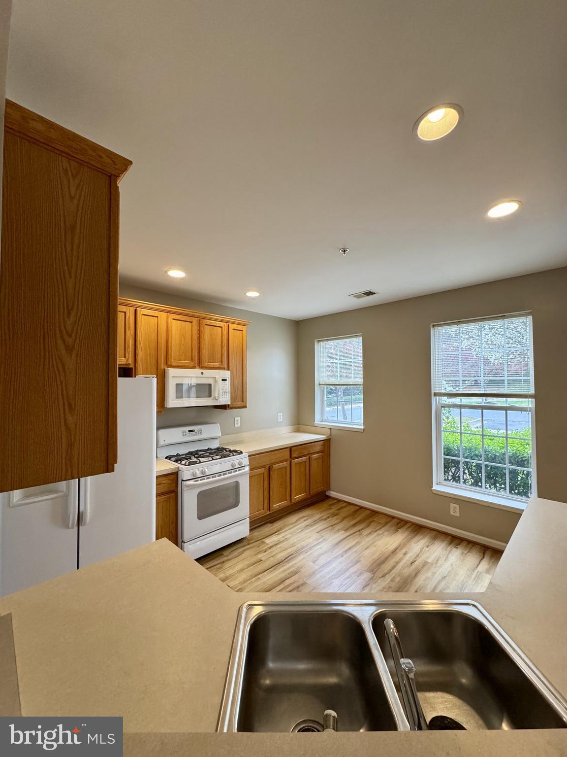 5300 TALLADEGA CT #A