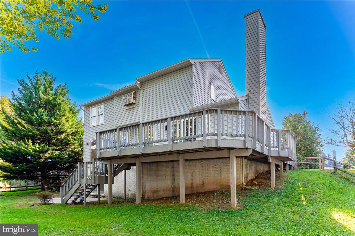 5004 Finch Ct