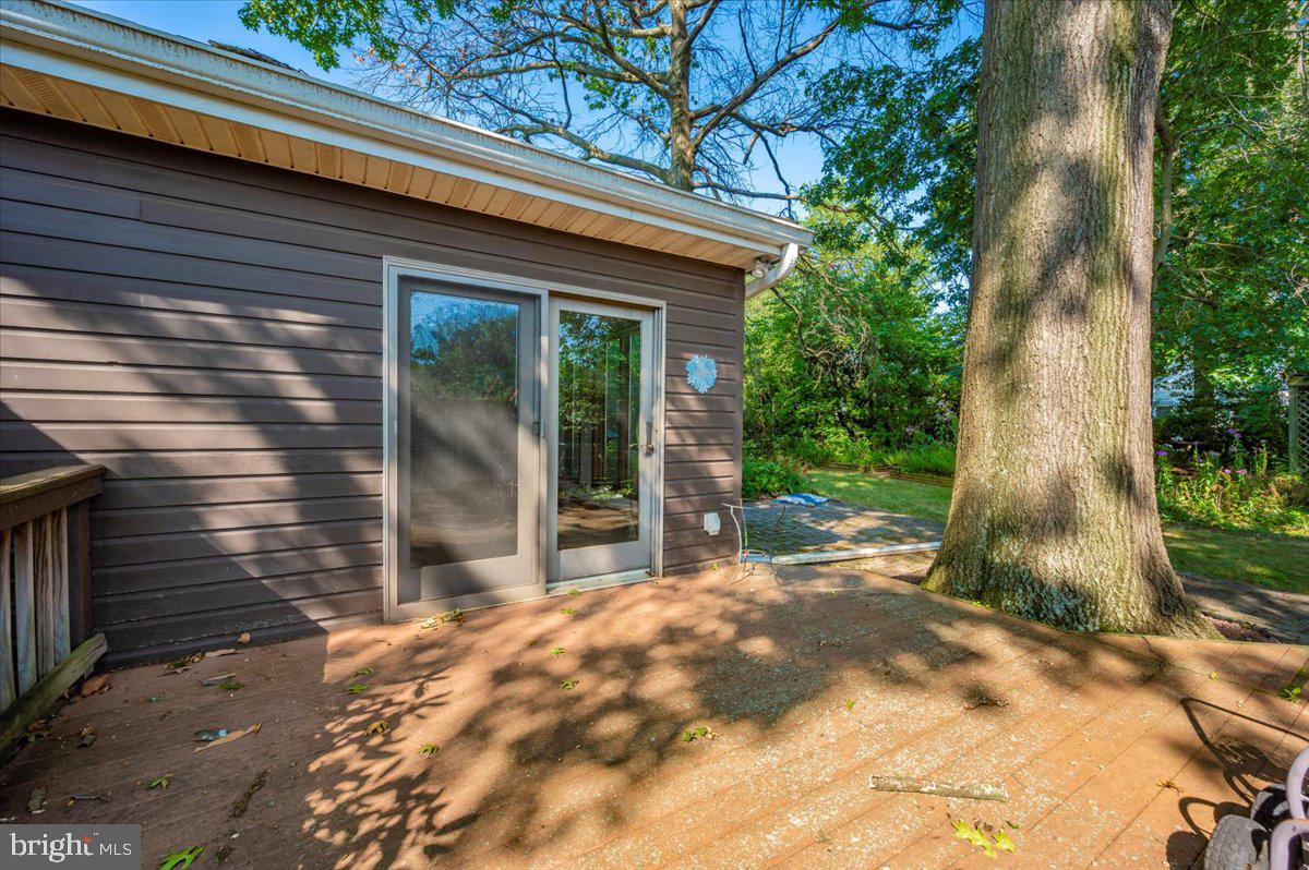 3901 Shadywood Ct