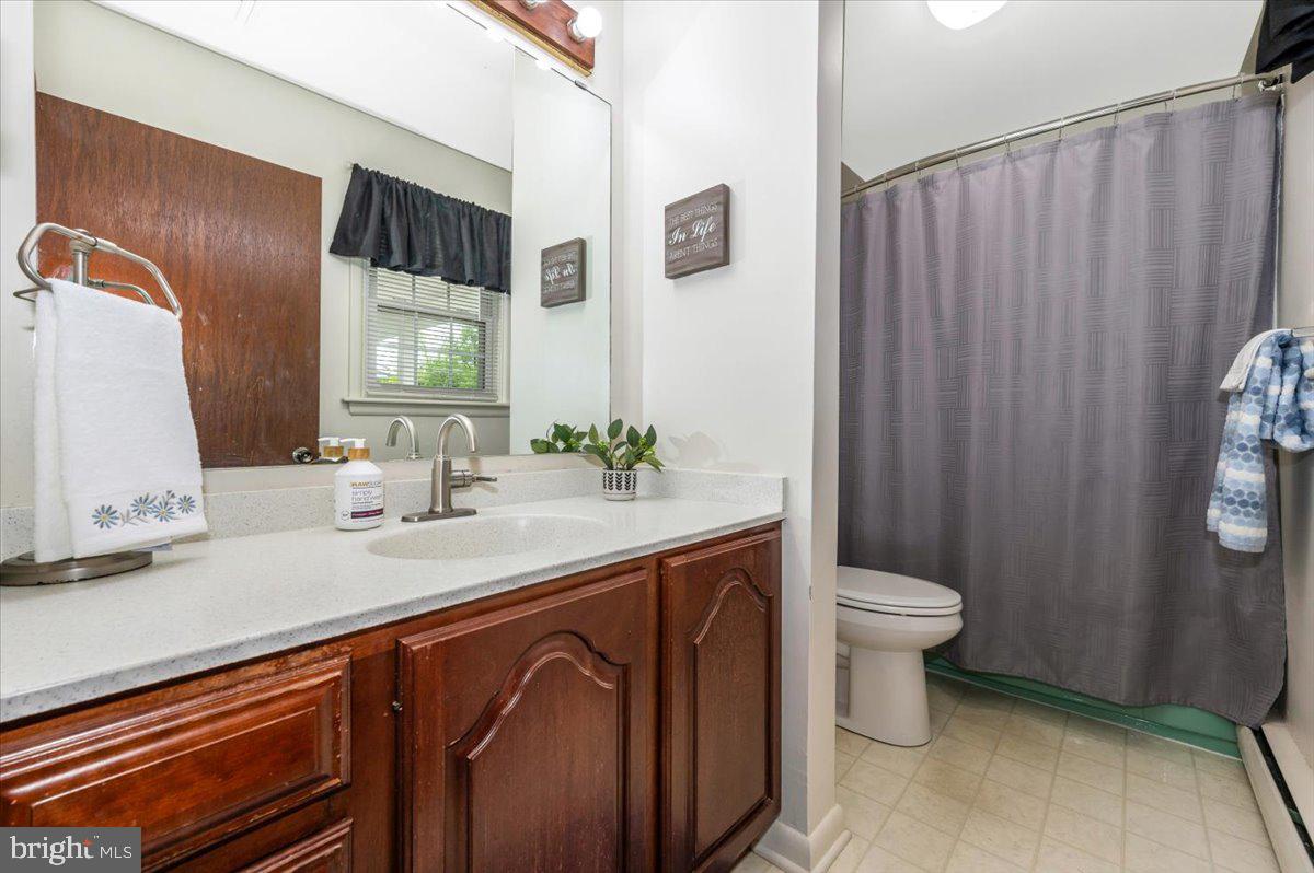 22019 Mohawk Dr