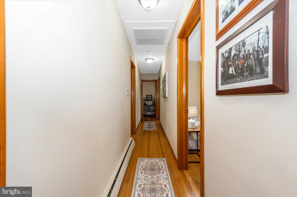 22019 Mohawk Dr