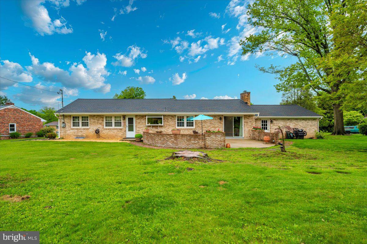 22019 Mohawk Dr