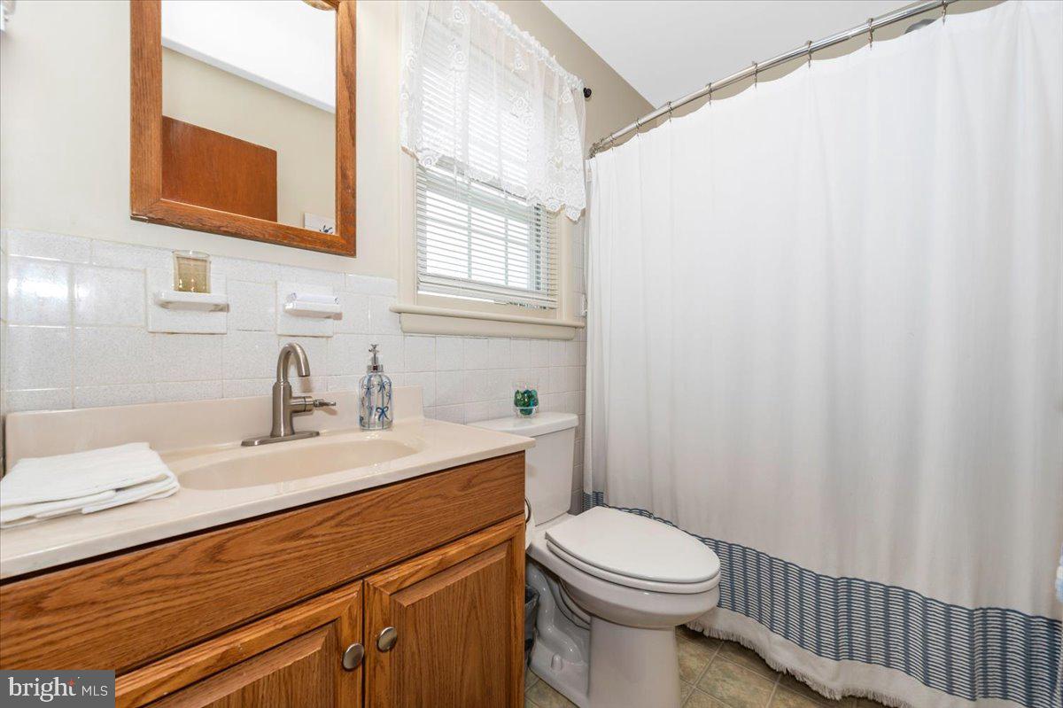 22019 Mohawk Dr