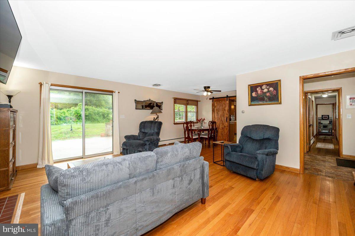 22019 Mohawk Dr