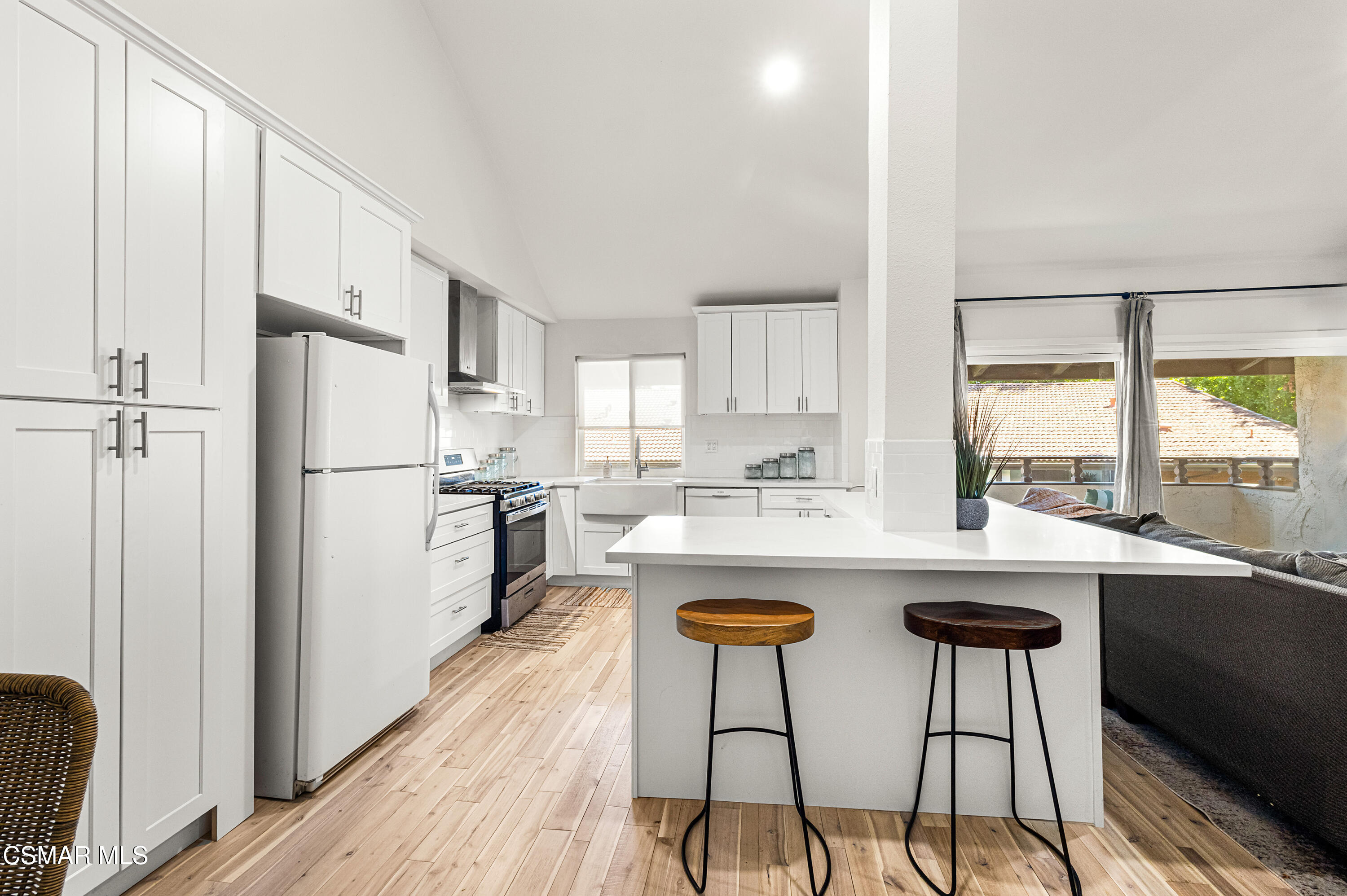 31550 Agoura Road, 3