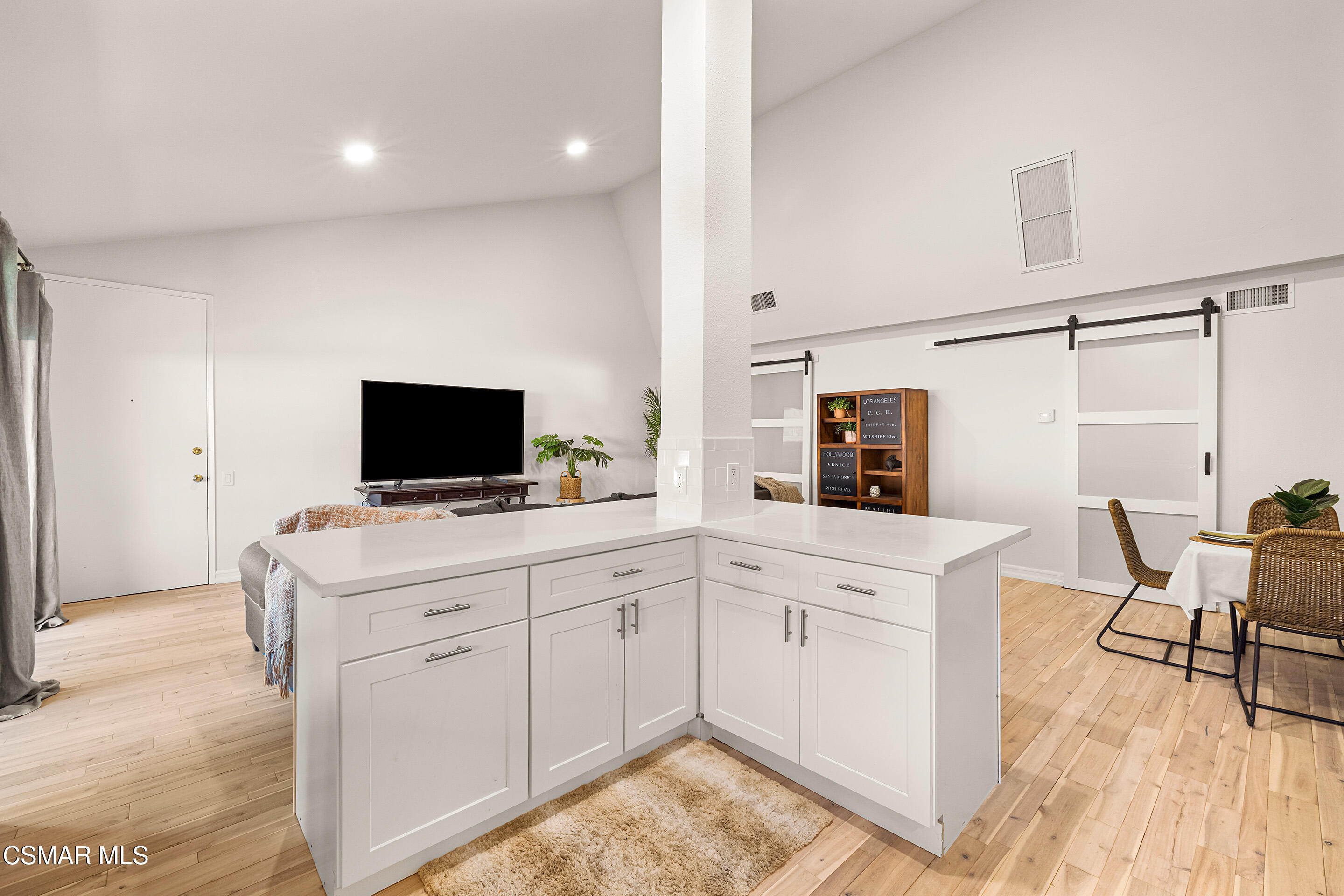 31550 Agoura Road, 3