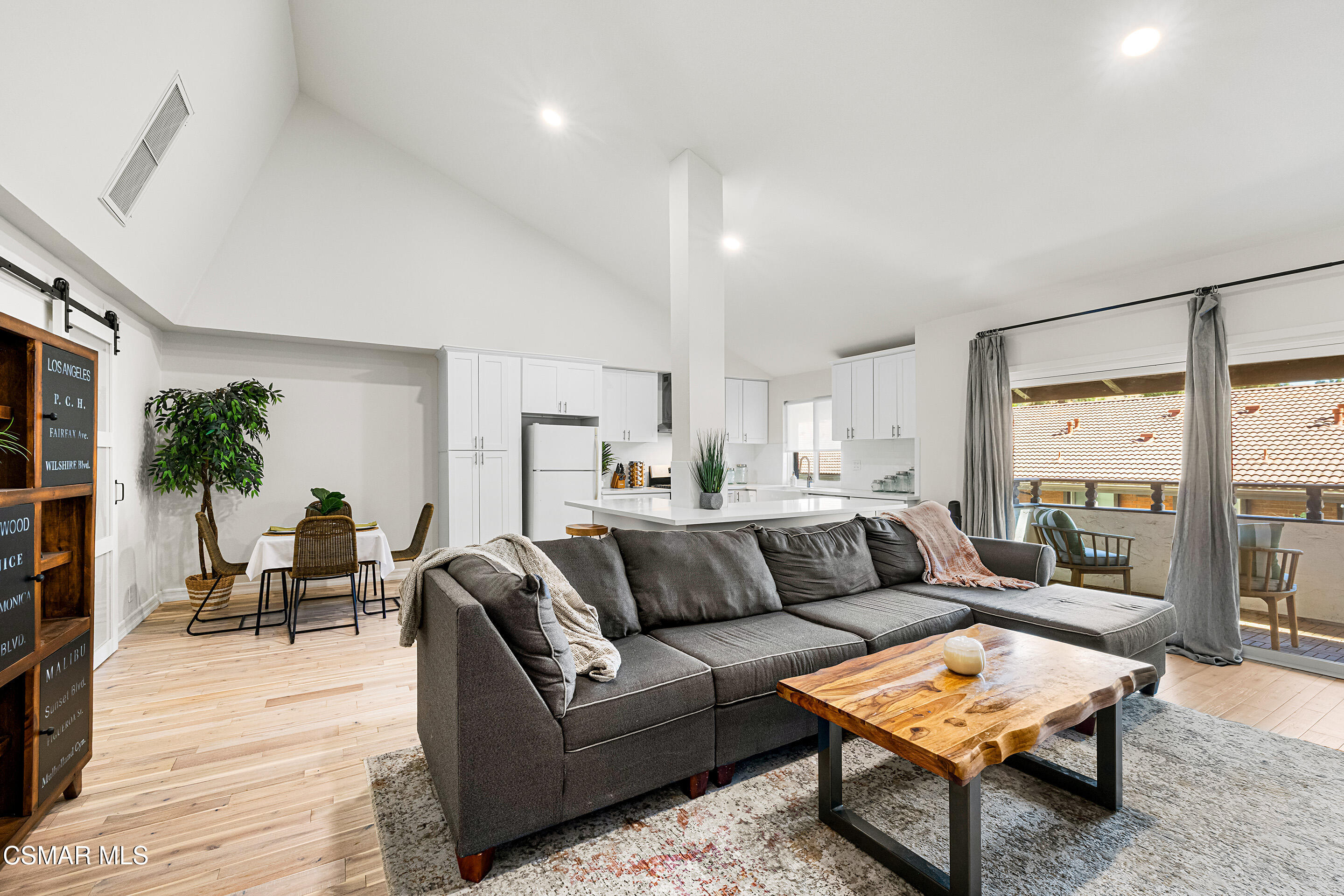 31550 Agoura Road, 3
