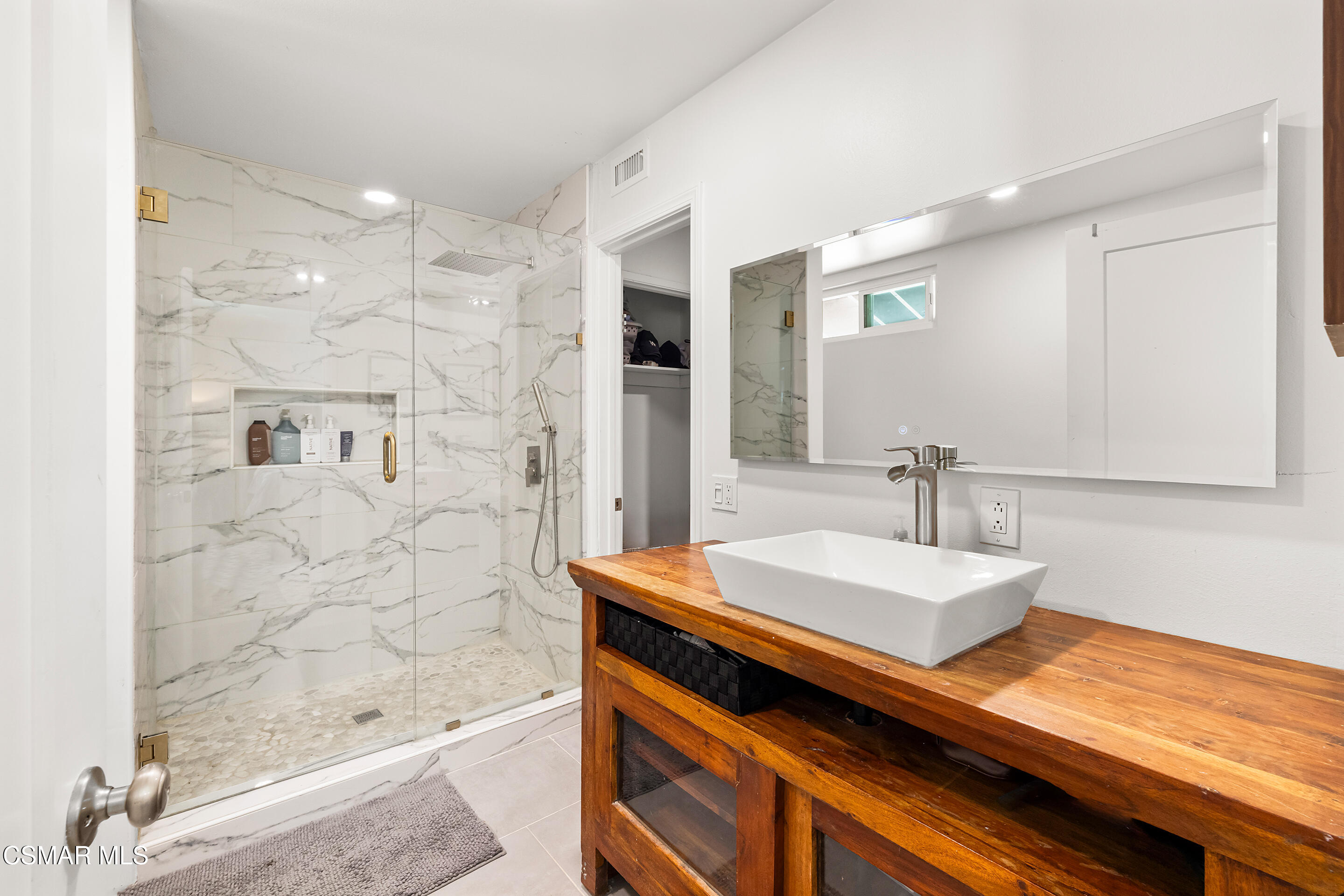 31550 Agoura Road, 3