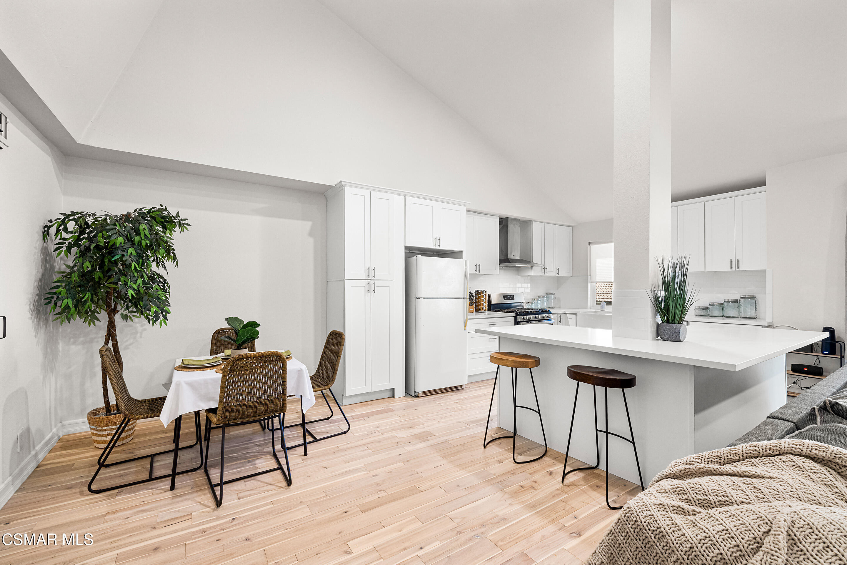 31550 Agoura Road, 3
