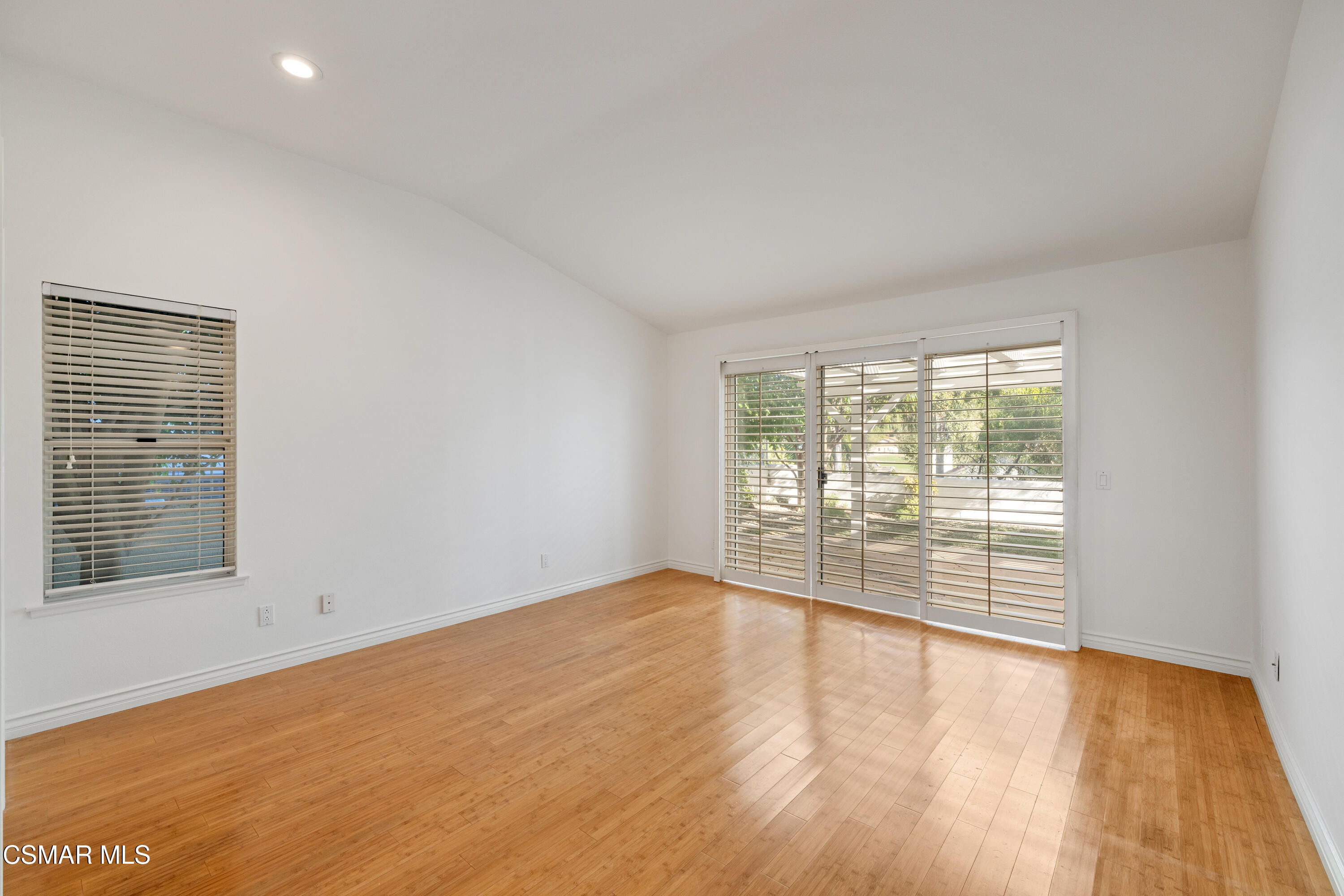 2906 Evesham Avenue, Thousand Oaks