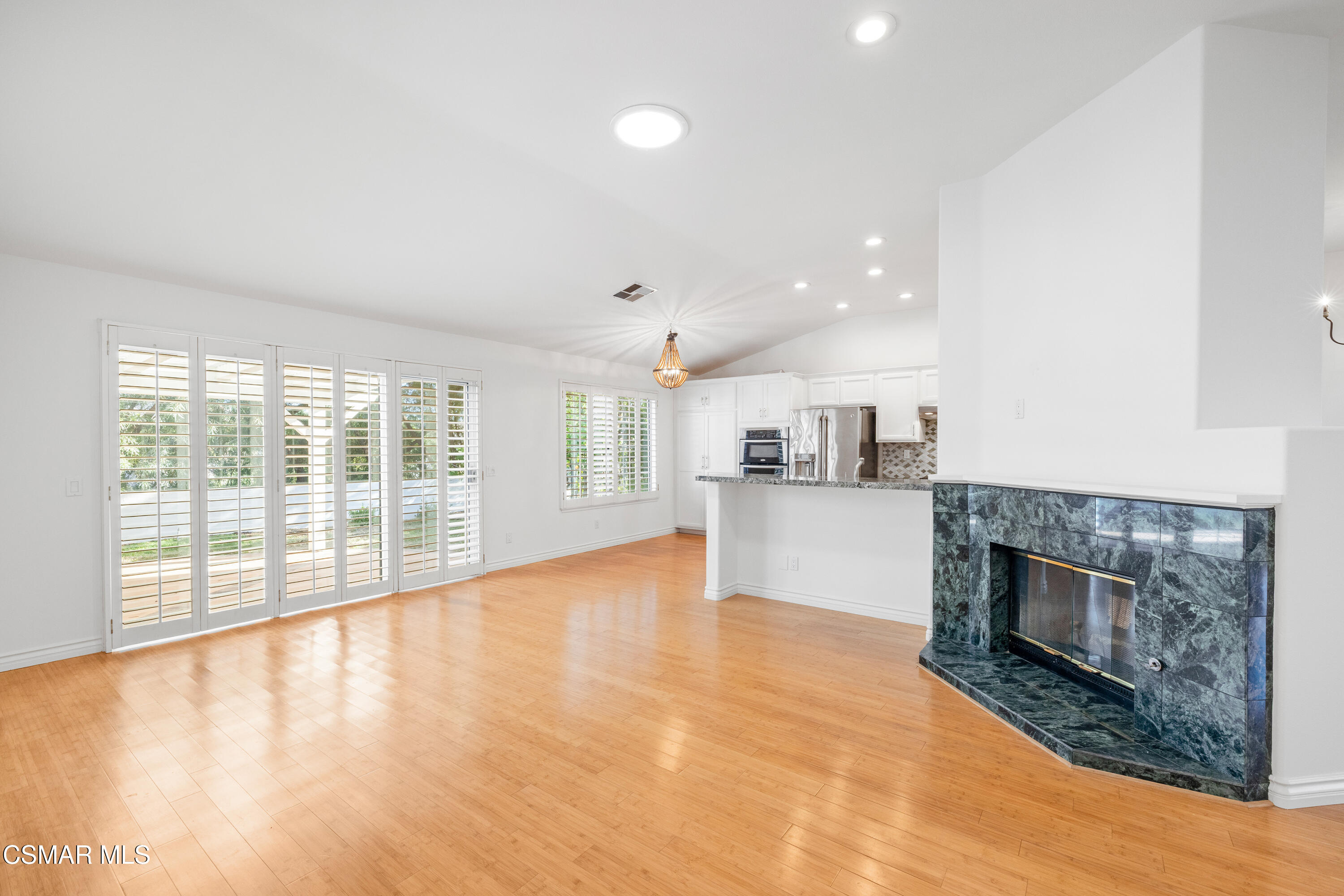 2906 Evesham Avenue, Thousand Oaks