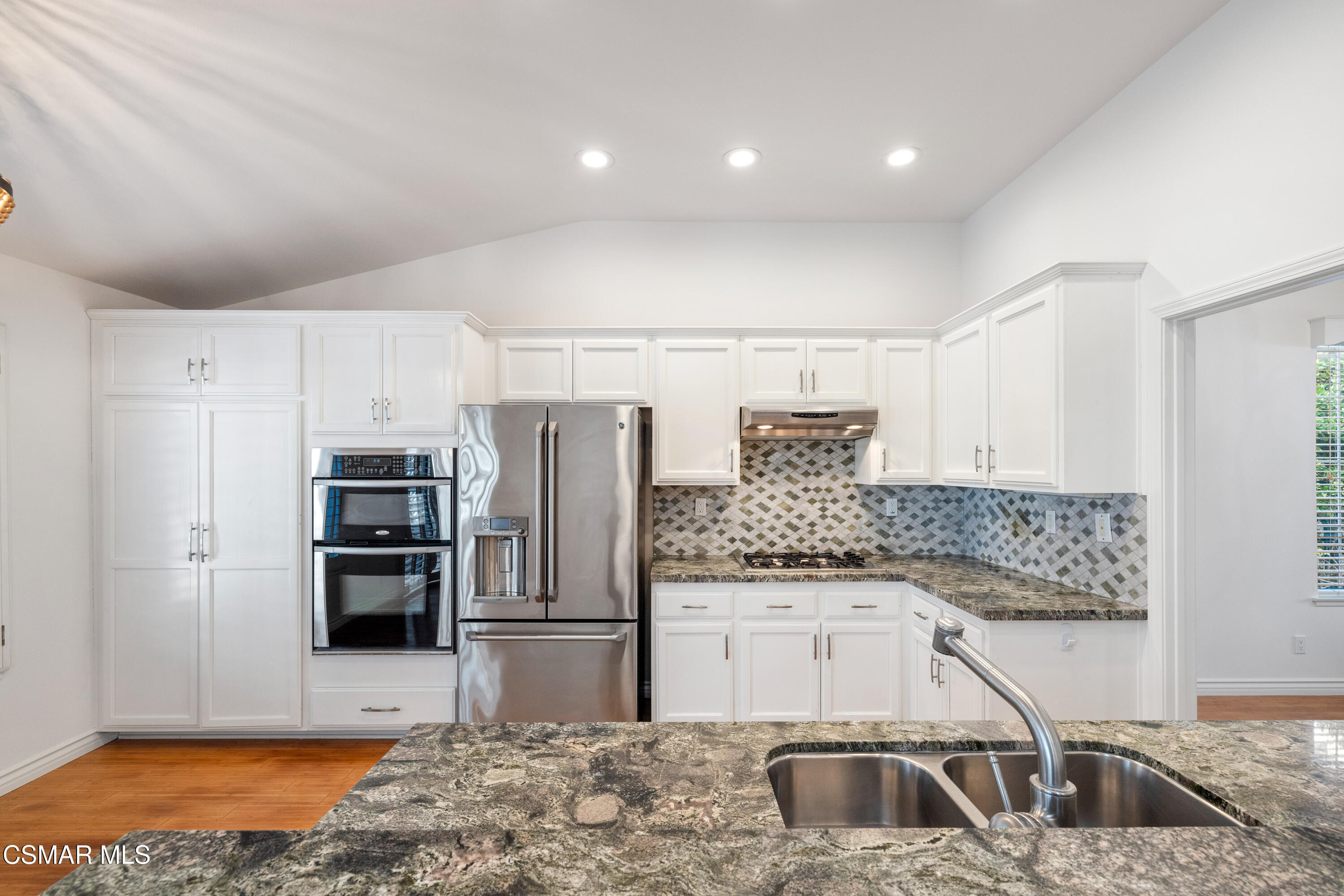 2906 Evesham Avenue, Thousand Oaks