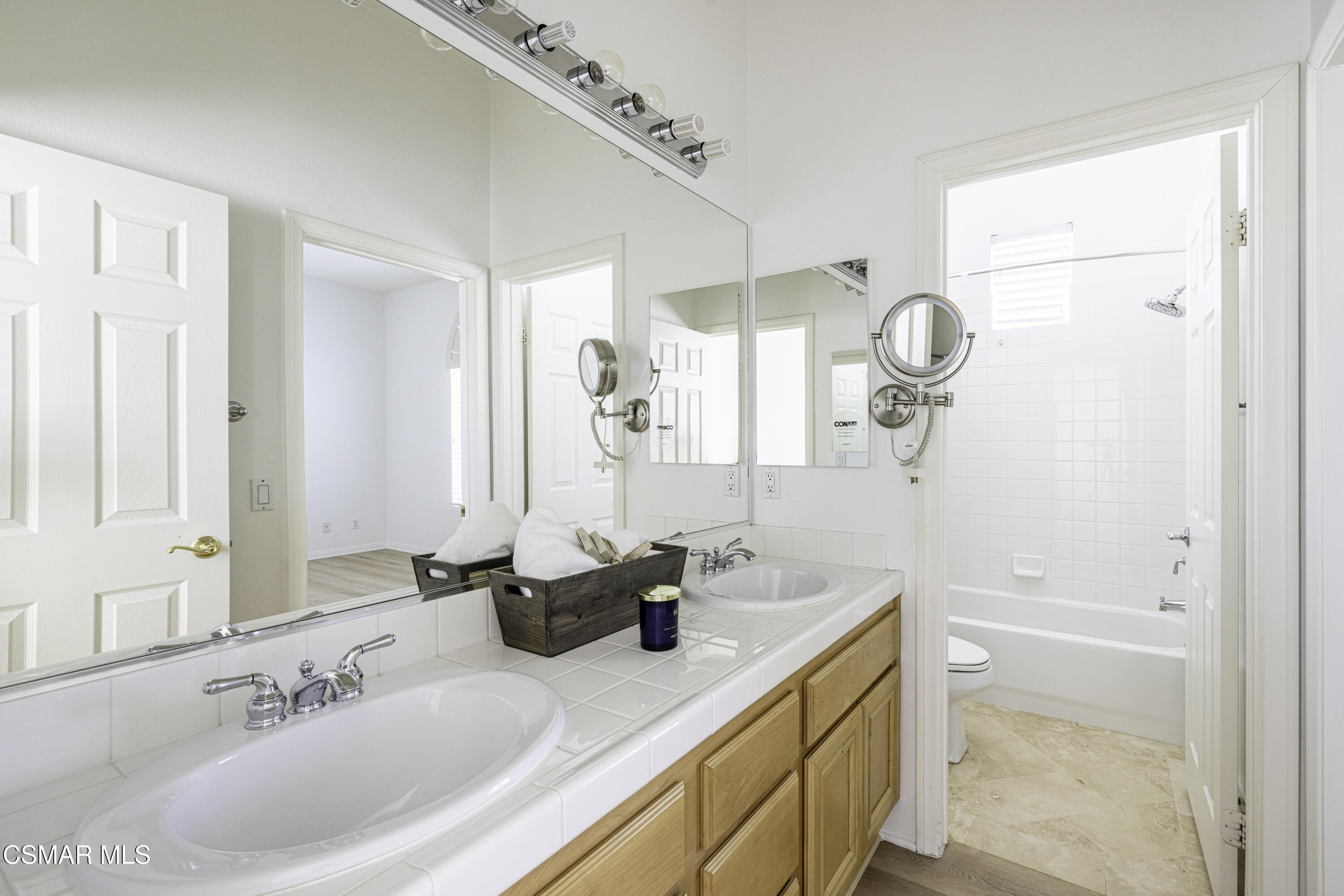 3178 Sunset Hills Boulevard