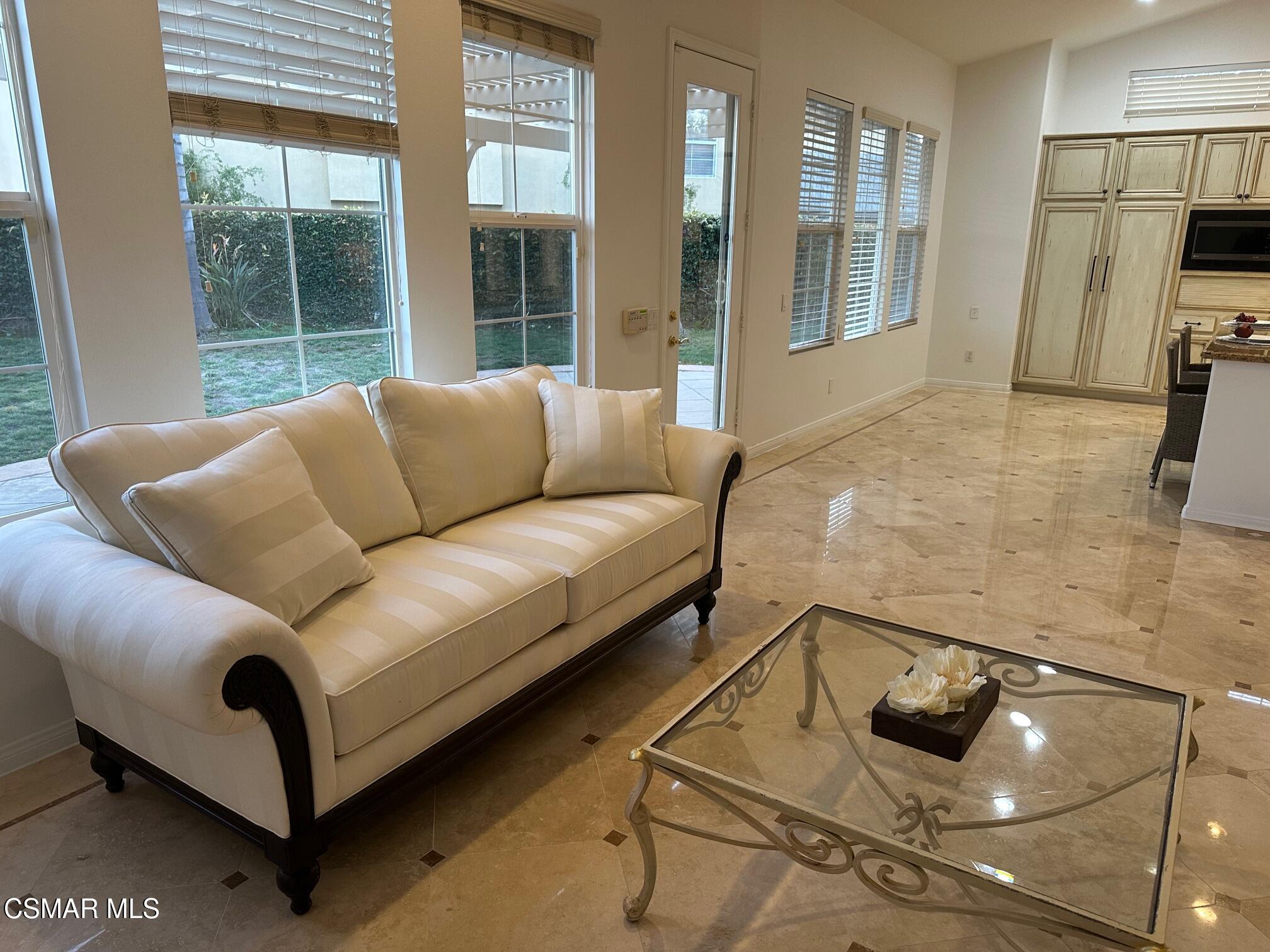 3178 Sunset Hills Boulevard