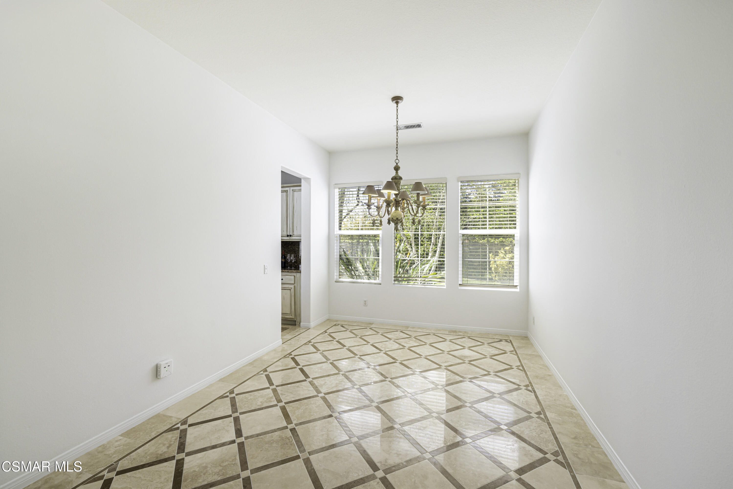 3178 Sunset Hills Boulevard