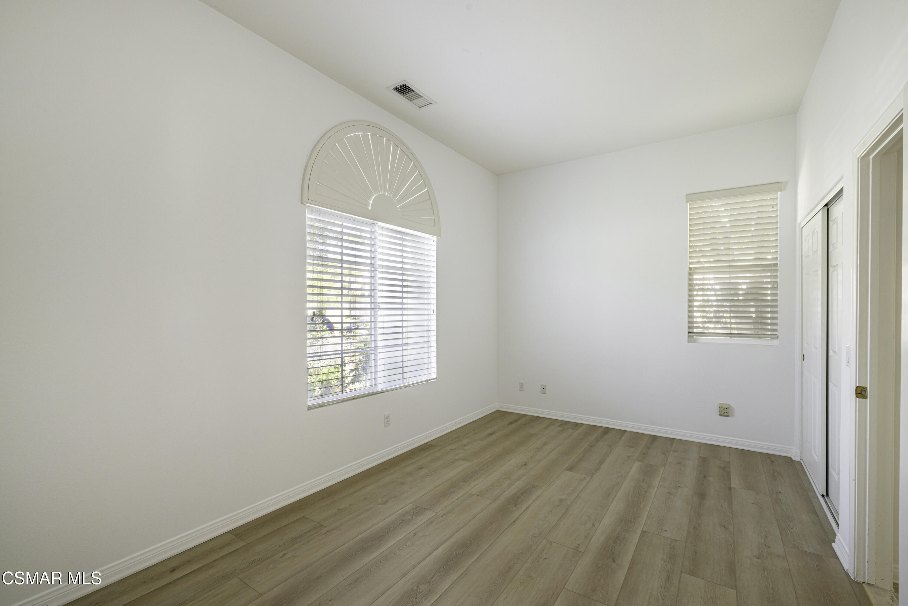 3178 Sunset Hills Boulevard