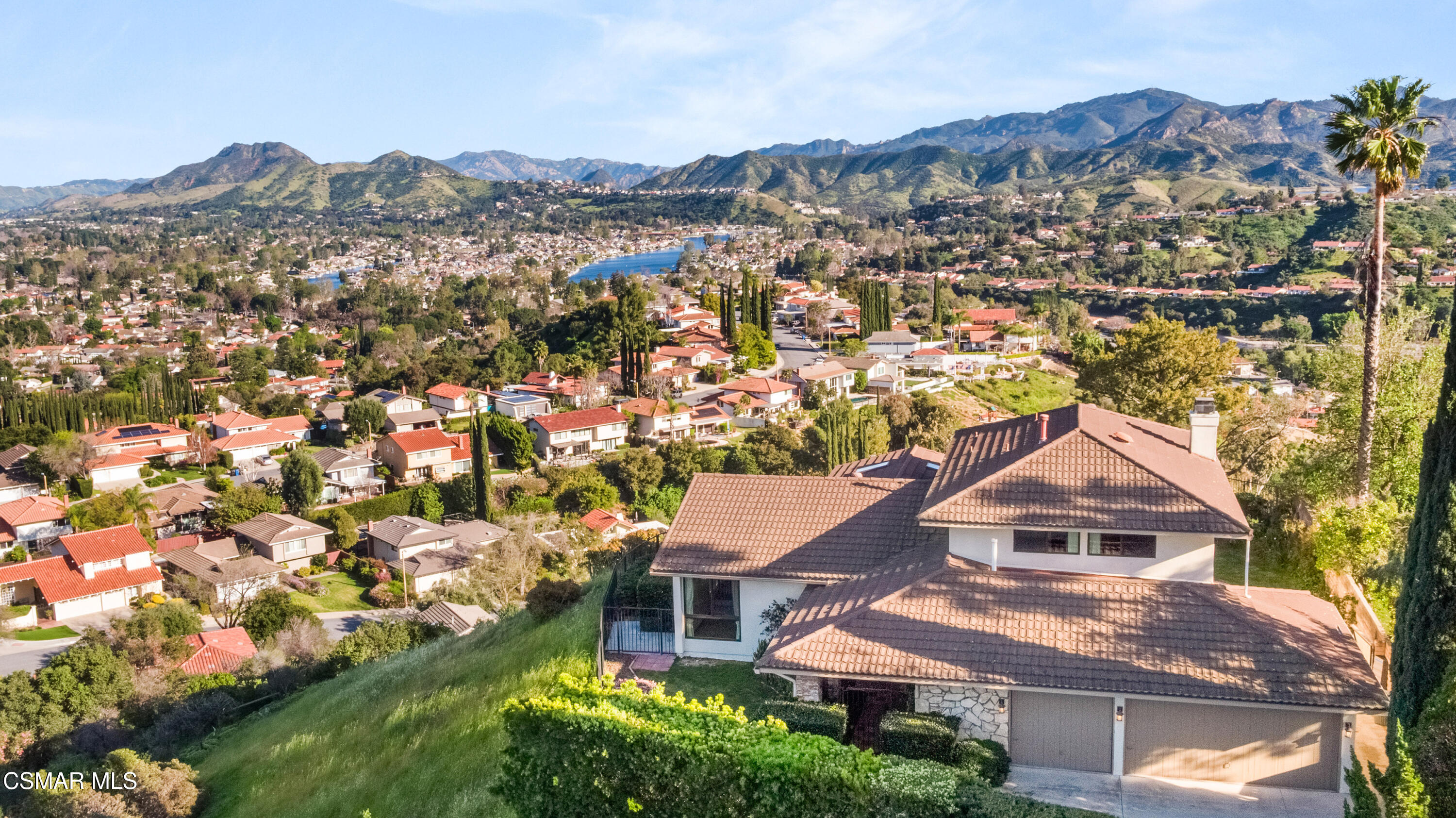 1642 Castlehill Court