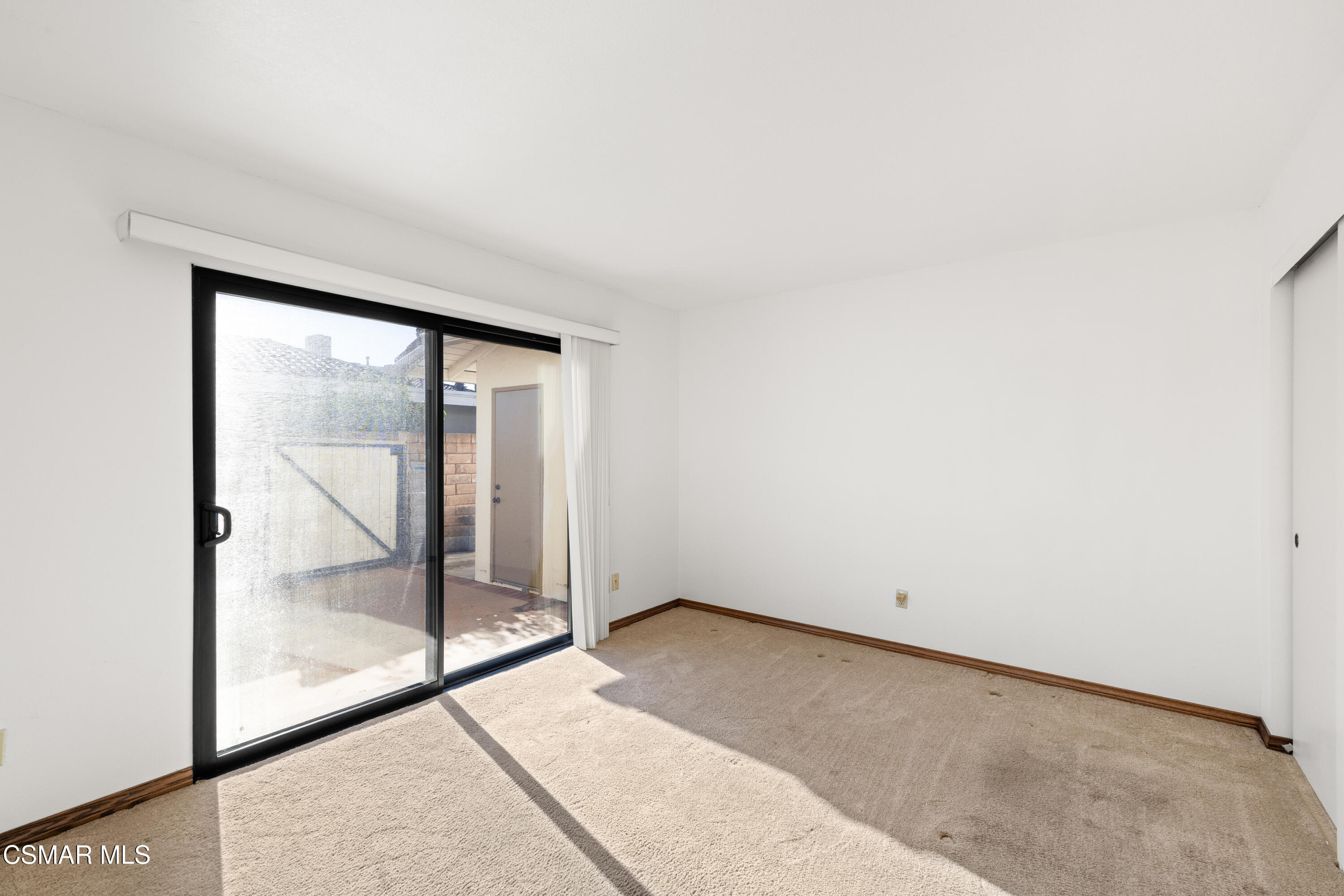 1642 Castlehill Court