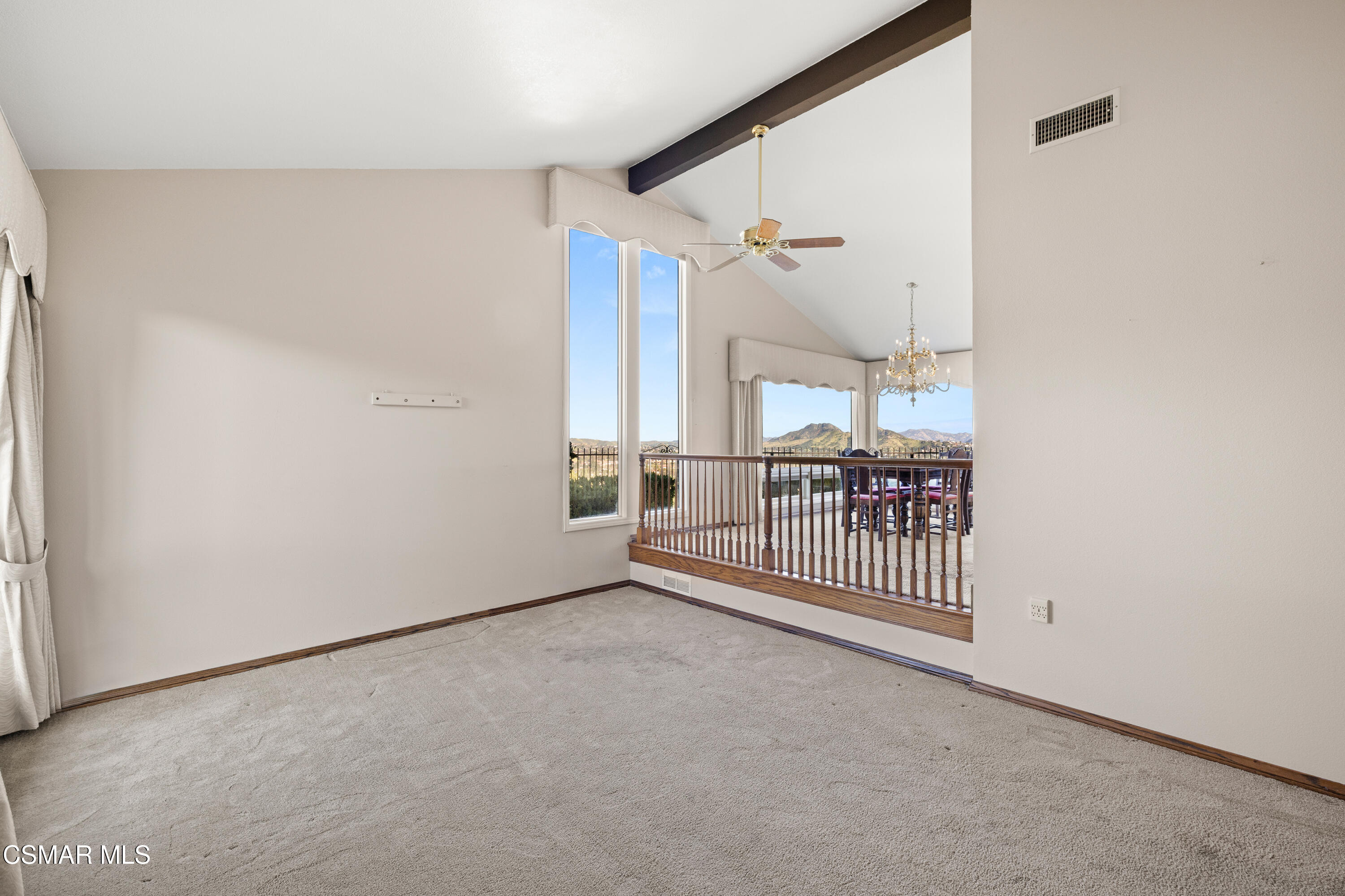 1642 Castlehill Court